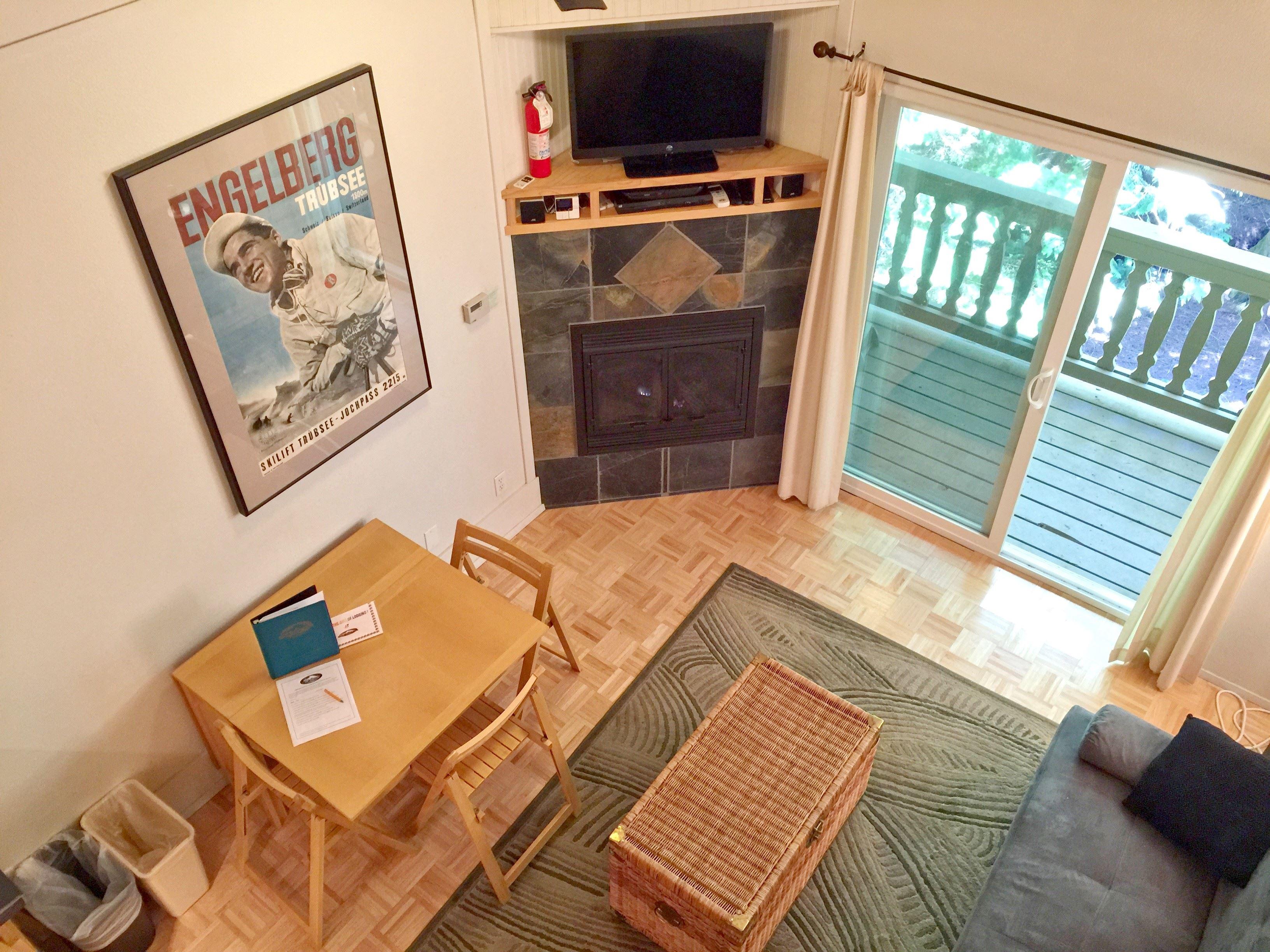 Snowline Lodge Condo #94 | Lodges Glacier