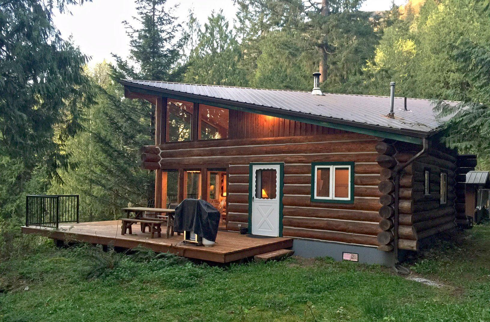 Maple Falls Cabin #97 | Accommodation Silver Lake