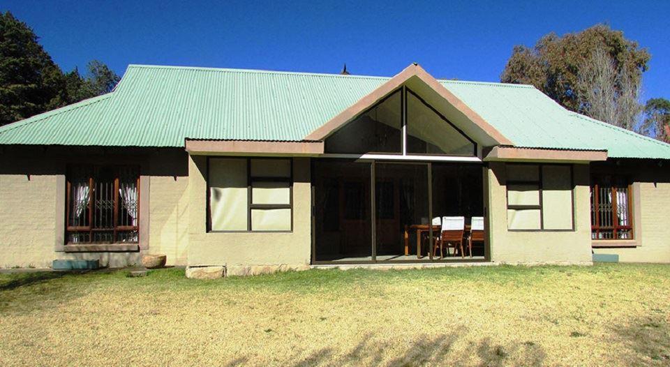 Le Roux Cottage | Clarens Accommodation