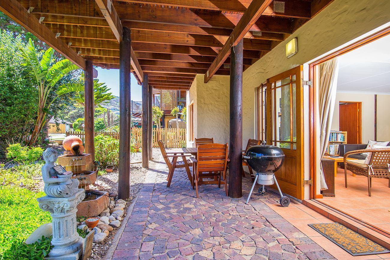 Brenton Bushbuck Lodge | Brenton on Sea Accommodation