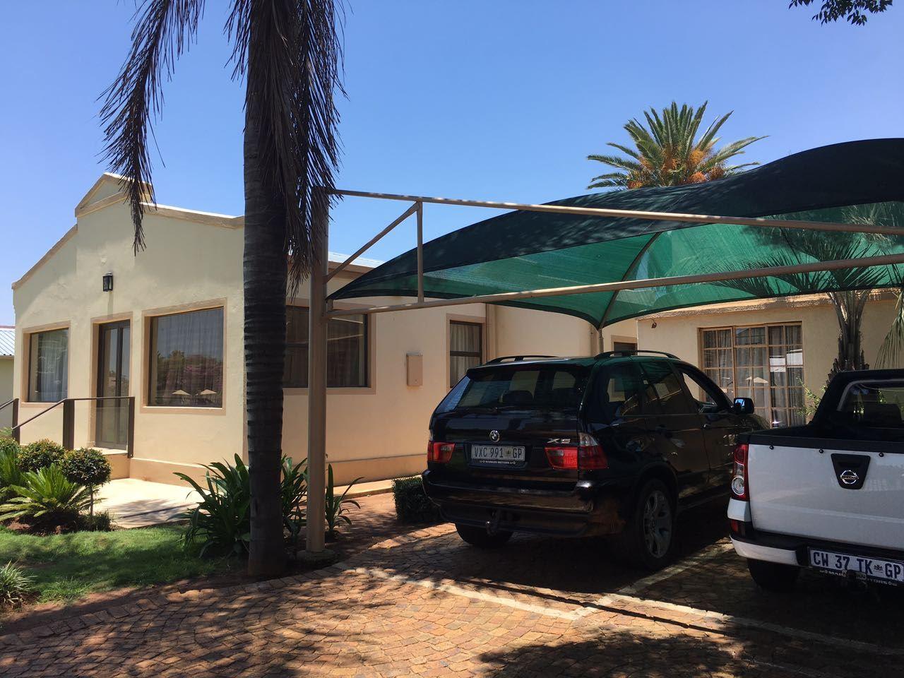 Ukulala Guest House | Springs Accommodation