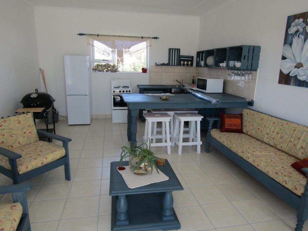 Main 119 | Accommodation Struisbaai