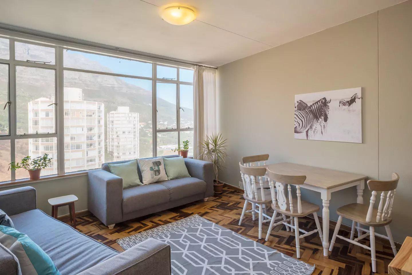 Magic Mountain Stays | Vredehoek Self-catering