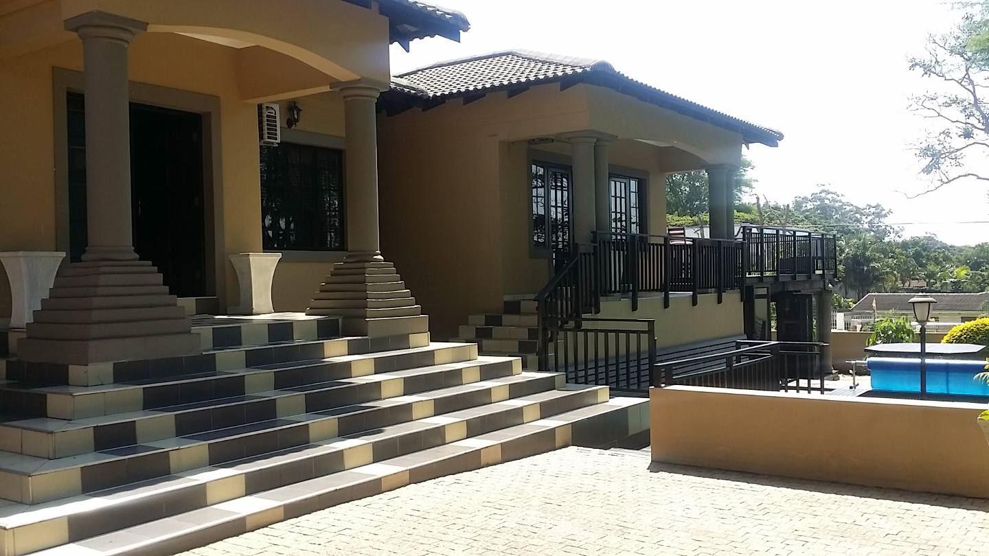 Mama's Lounge BnB | Westville Accommodation