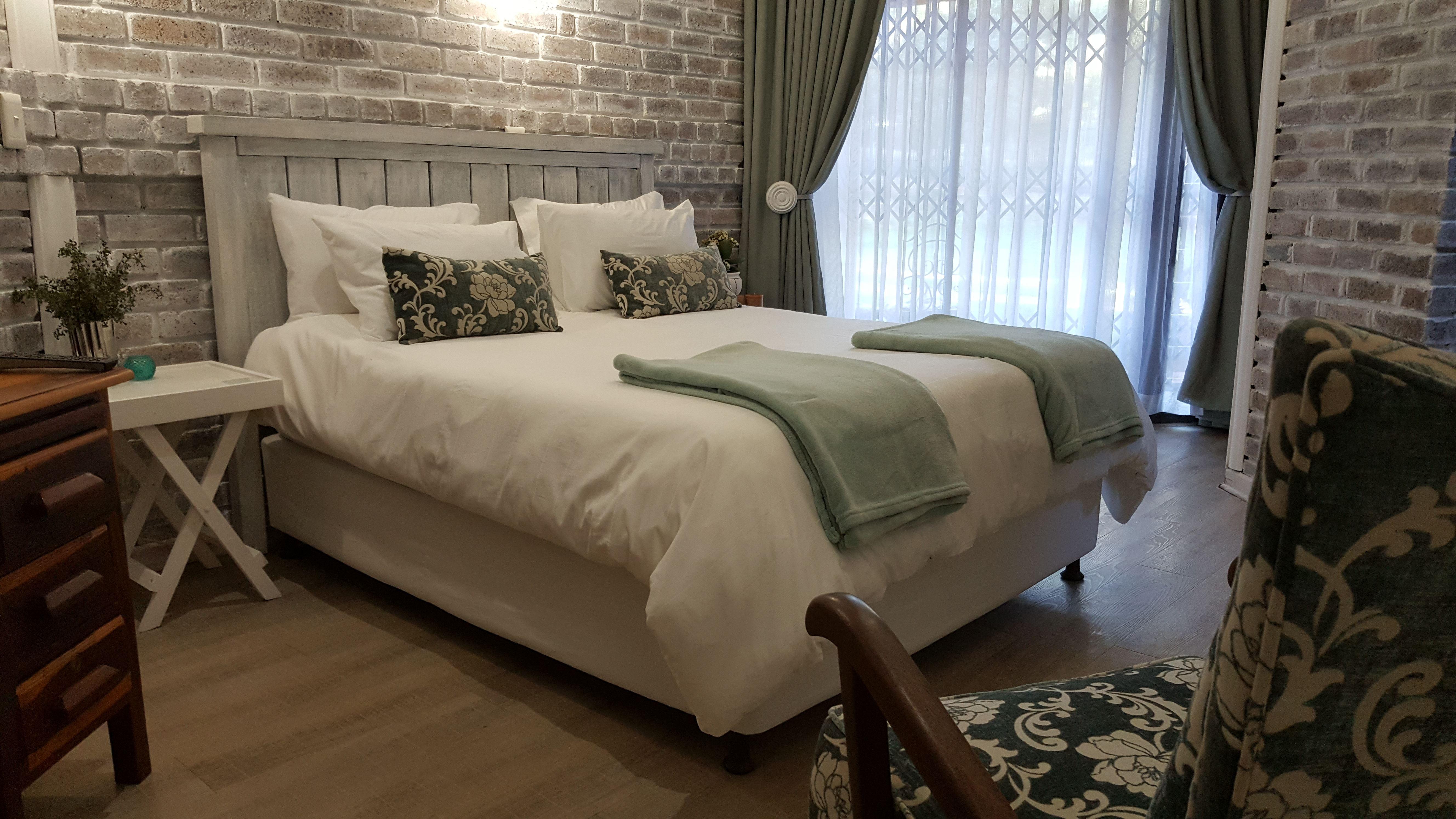 Le Bonheur Guesthouse | Dan Pienaar Accommodation