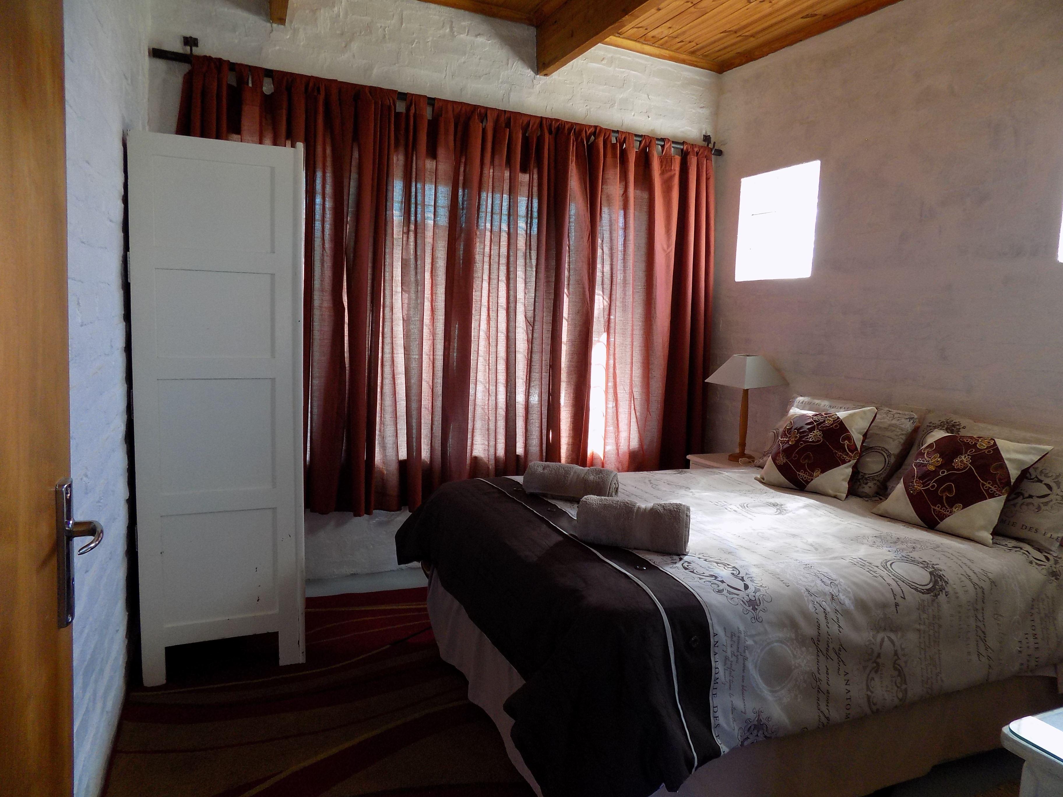 Omega Self-Catering | Accommodation Sutherland