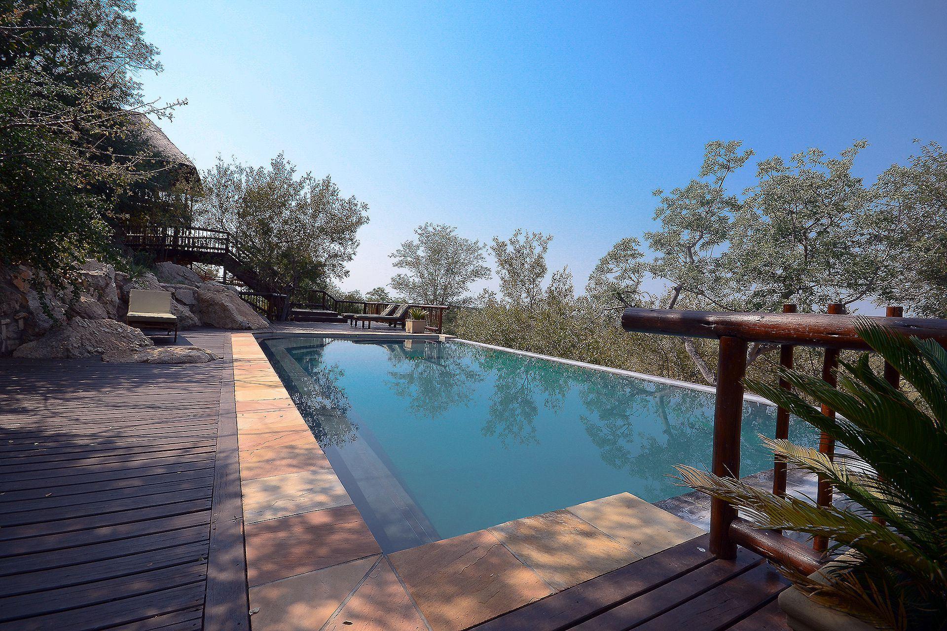 Elephant Game Lodge | Accommodation Balule Nature Reserve