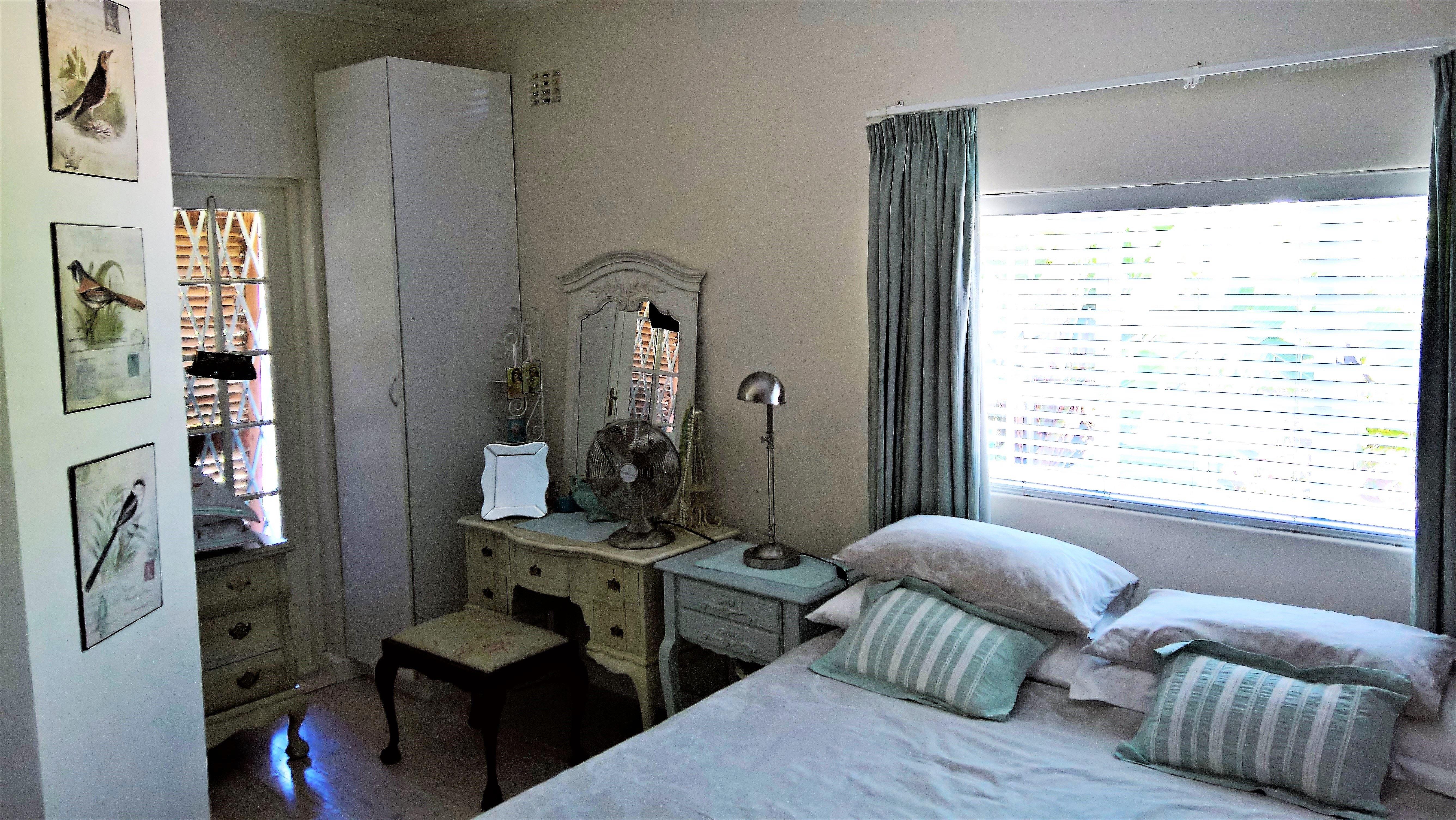 Sunny Family-Friendly Home