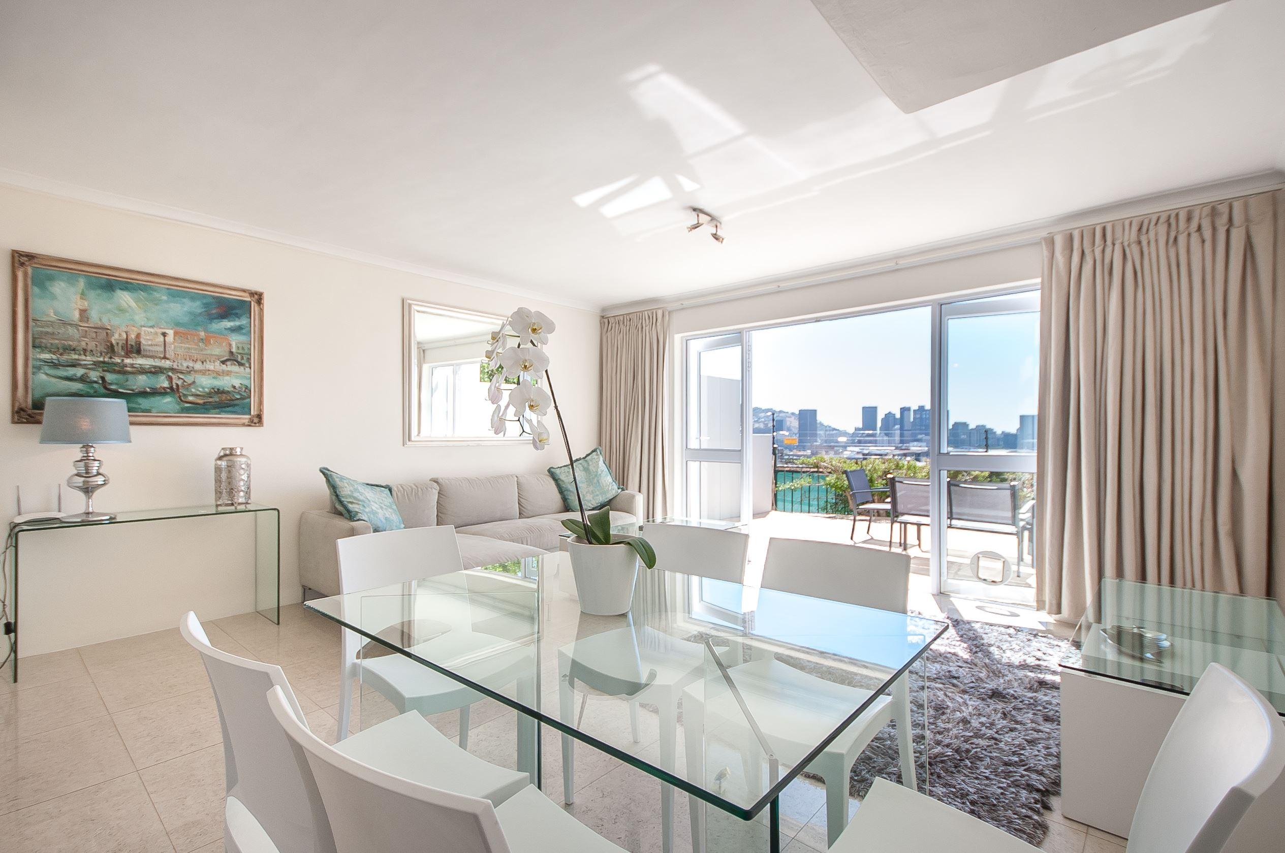 3 Canterbury Square | Zonnebloem Accommodation