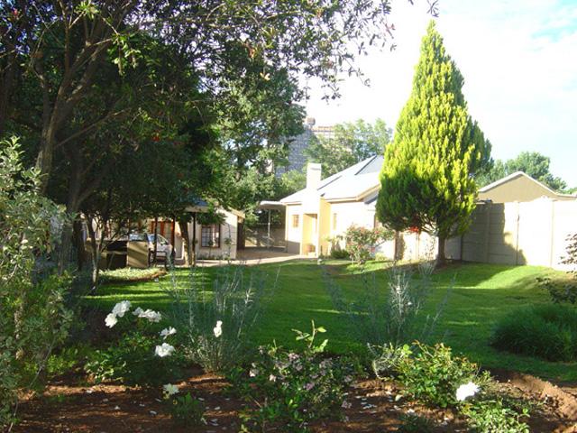 Acacia @ Westdene | Westdene (Bloemfontein) Self-catering