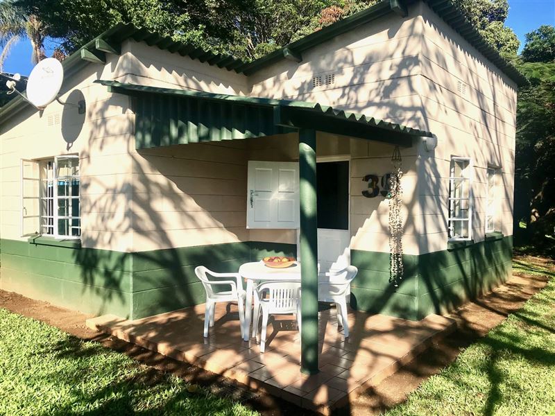 A comfortable and private cottage in Marina Glen Holiday Resort © Studio Ocean