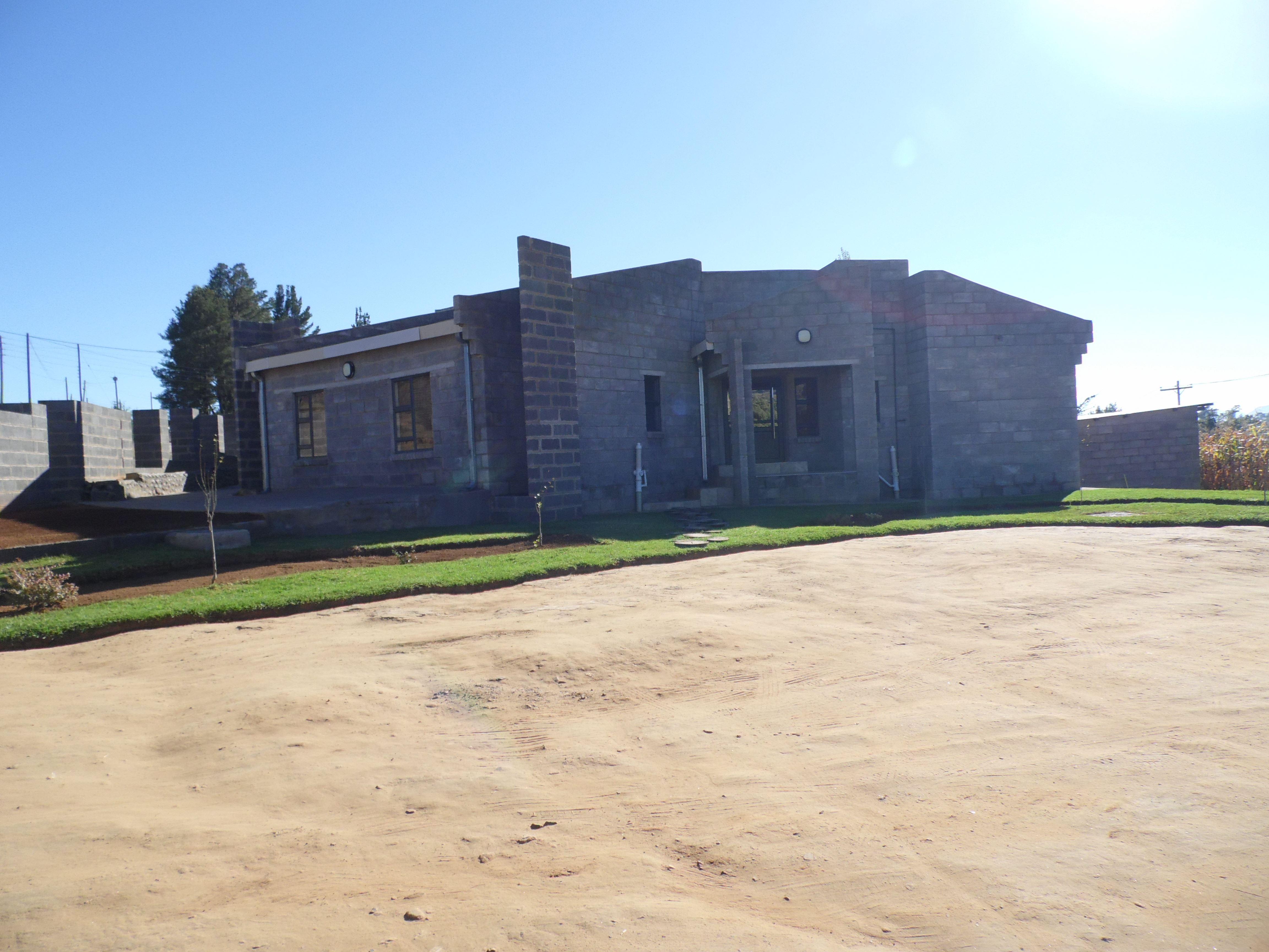 Qhanolla Guest House | Butha-Buthe Lodges