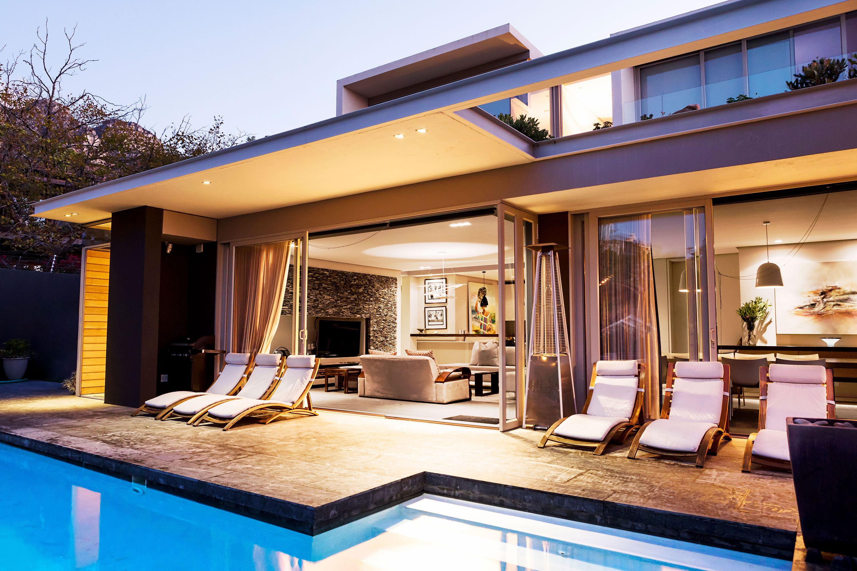 Blinkwater Villa | Camps Bay Accommodation