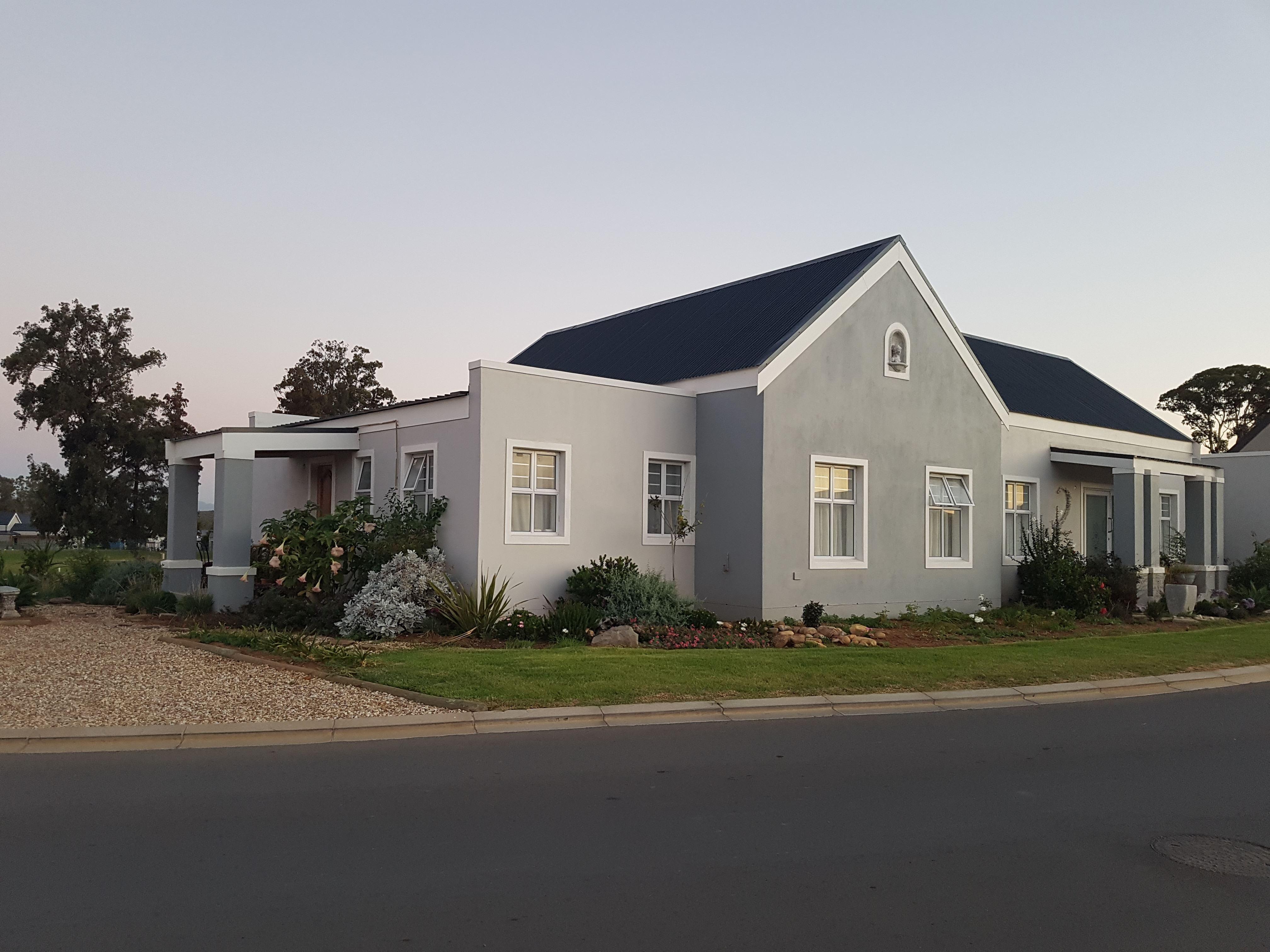 @Rina’s | Accommodation Robertson