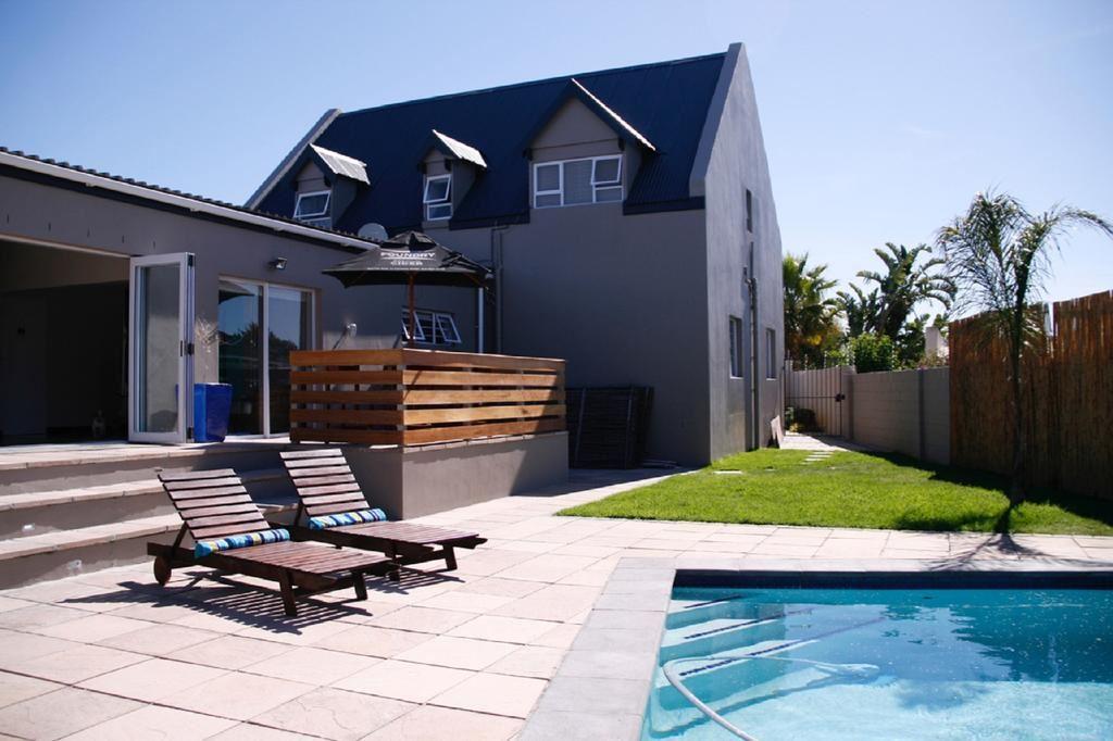 Clairwood Villa | Milnerton Ridge Self-catering