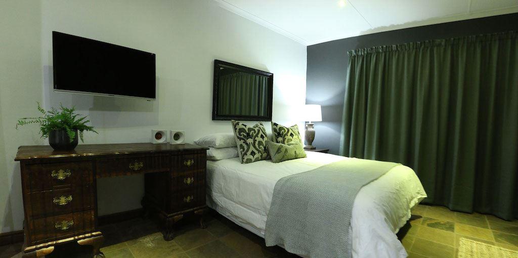 Menlo Park Bachelor Apartments | Accommodation Lynnwood