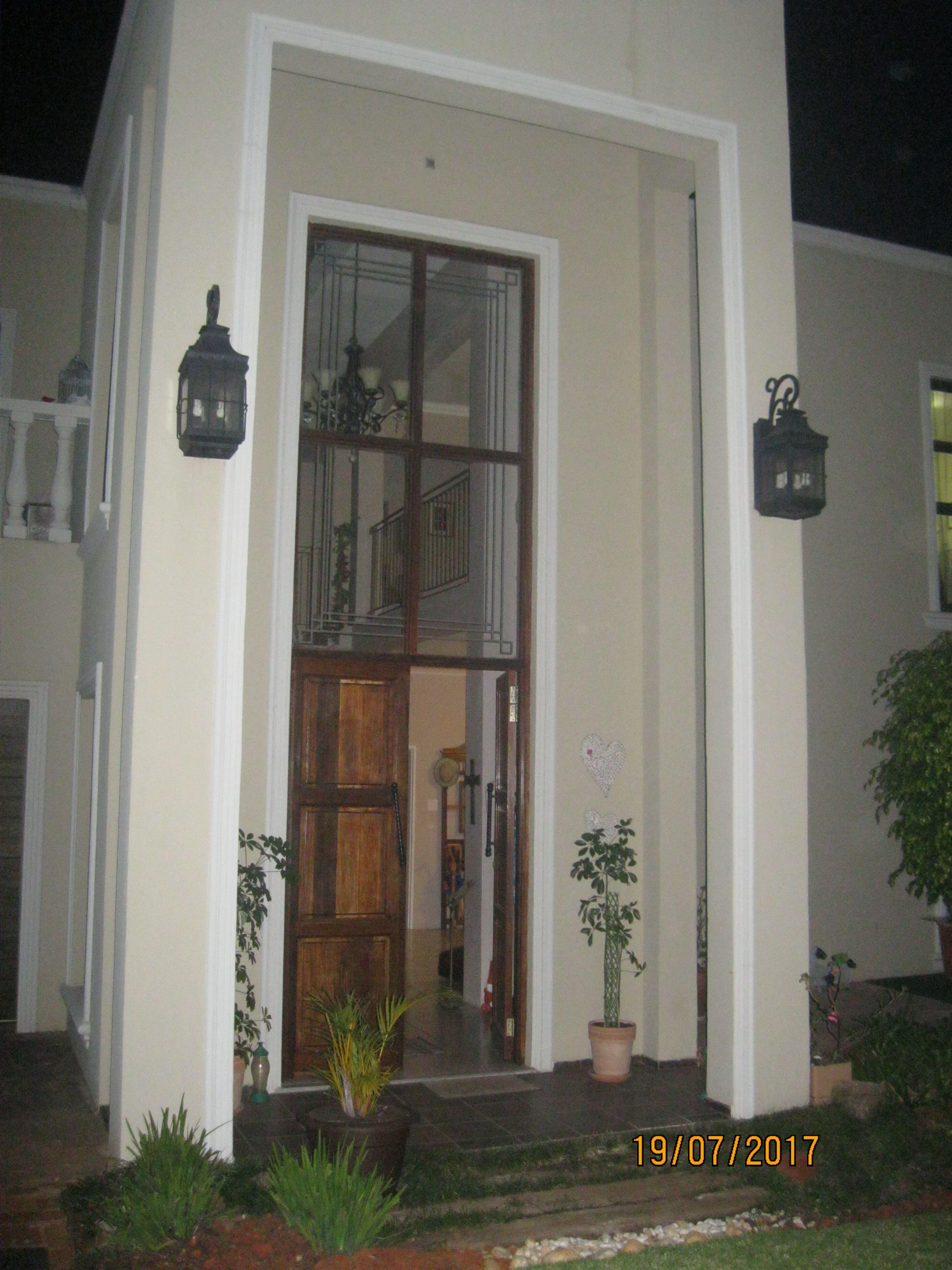 Eaglesnest on 110 3rd Street Linden | Accommodation Linden