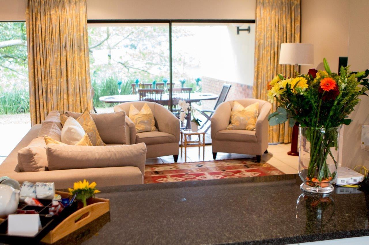 The Bronzy Sunbird | Selborne Park Golf Estate Accommodation