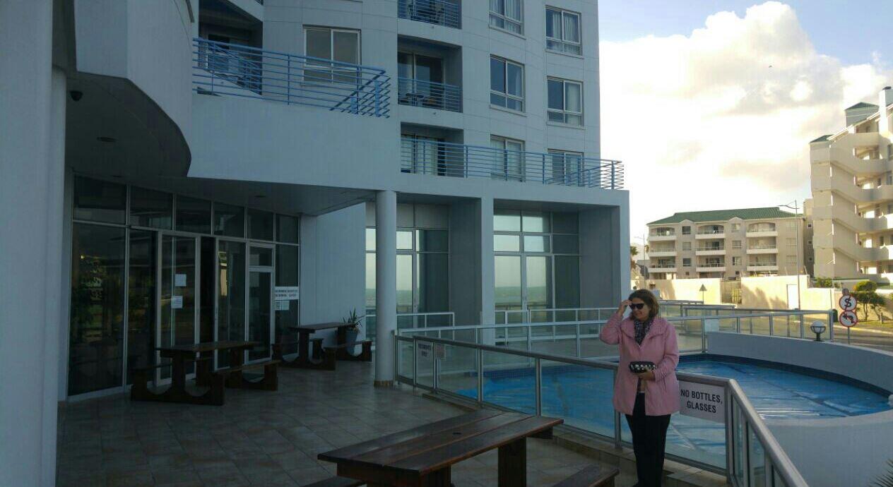 Ocean Breeze 305 | Strand Accommodation