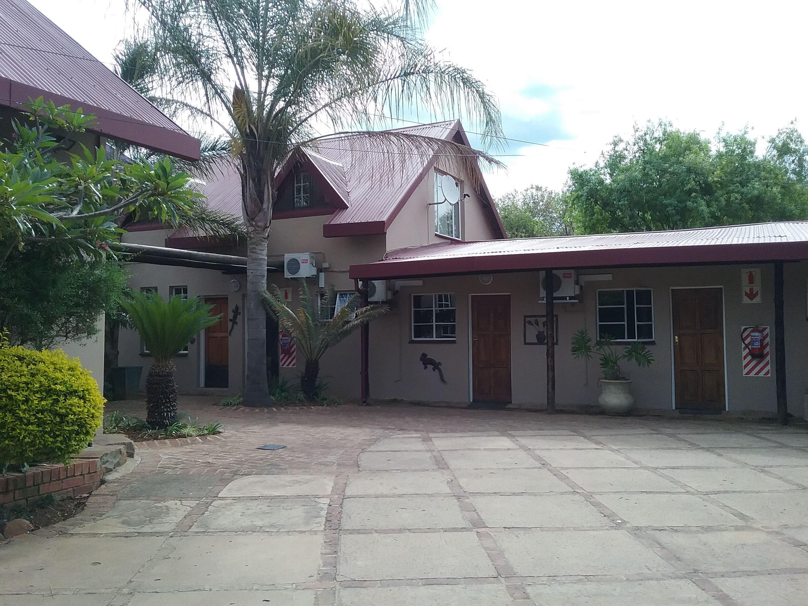 Arusha Lodge | Accommodation Dundee