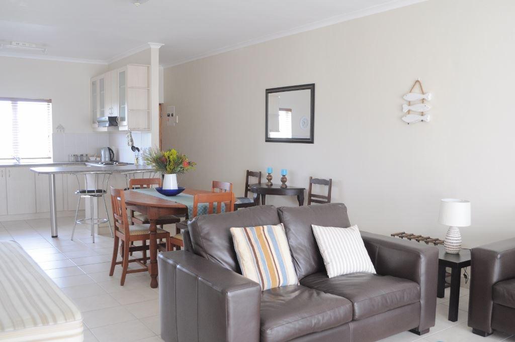 Cskulpie | Yzerfontein Self-catering