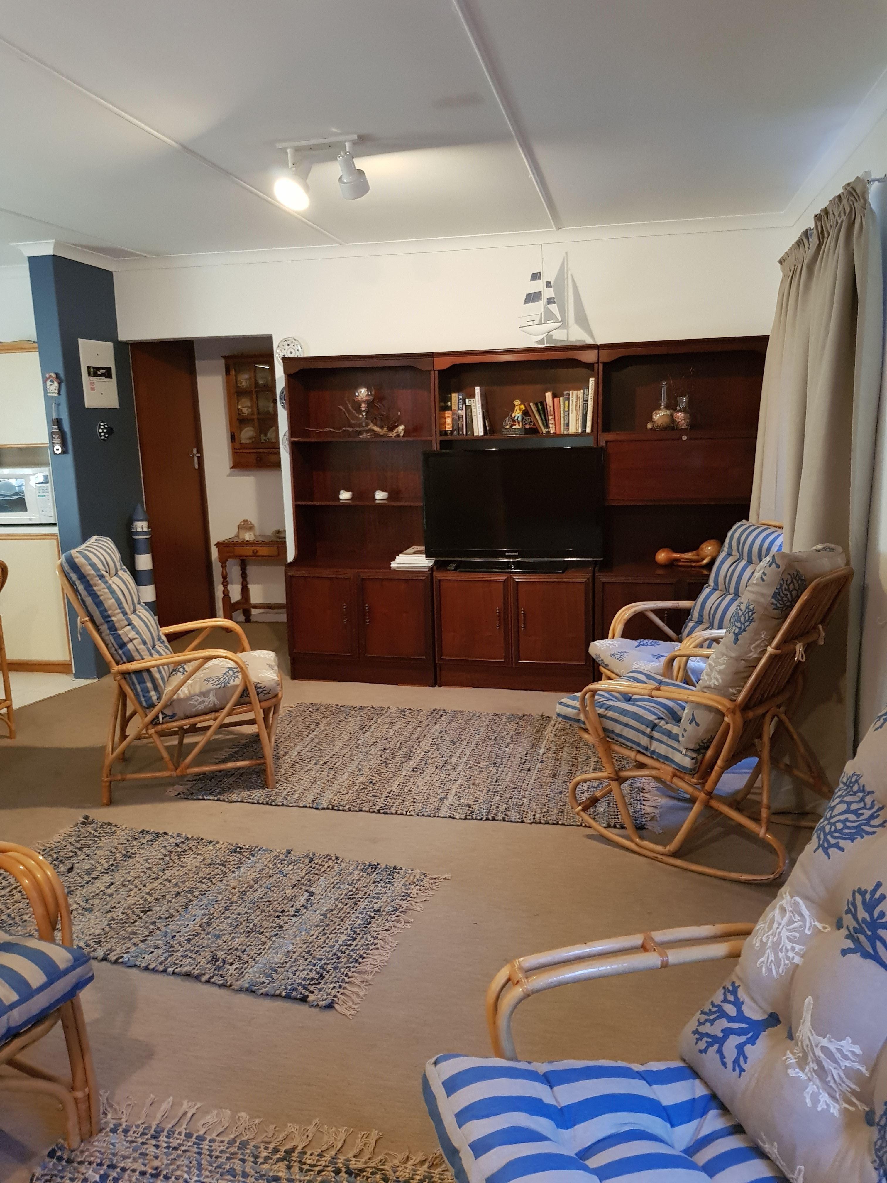 107 Palinggat Stilbaai | Self-catering Stilbaai