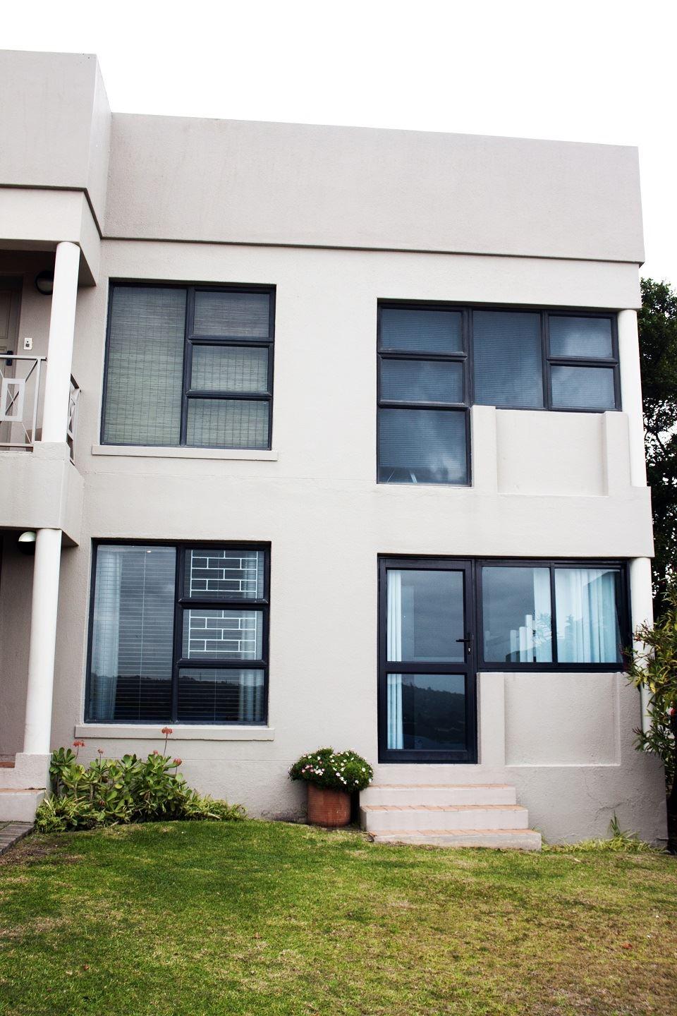 Villa de Vie Self Catering Get the Best Deal Book