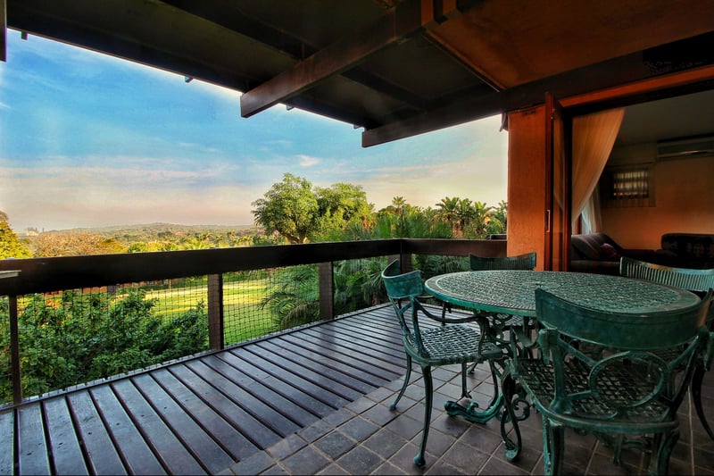 Villa luxury bedroom three lameer san