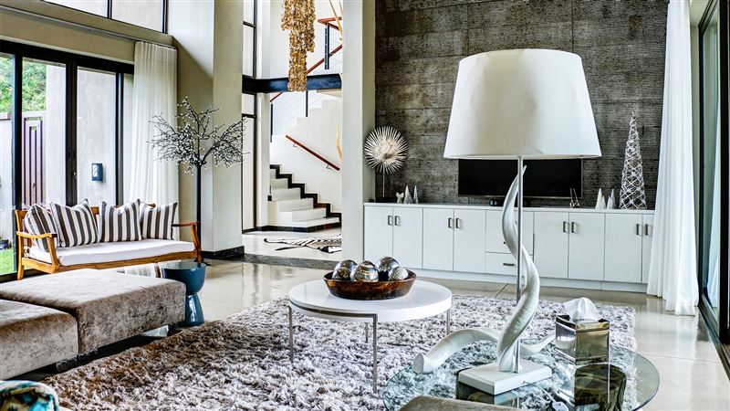 Spacious lounge for the whole family