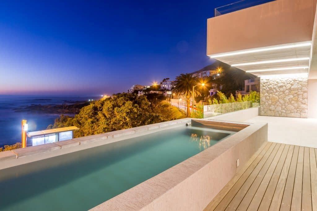 Onyx Luxury Apartment | Bakoven Accommodation