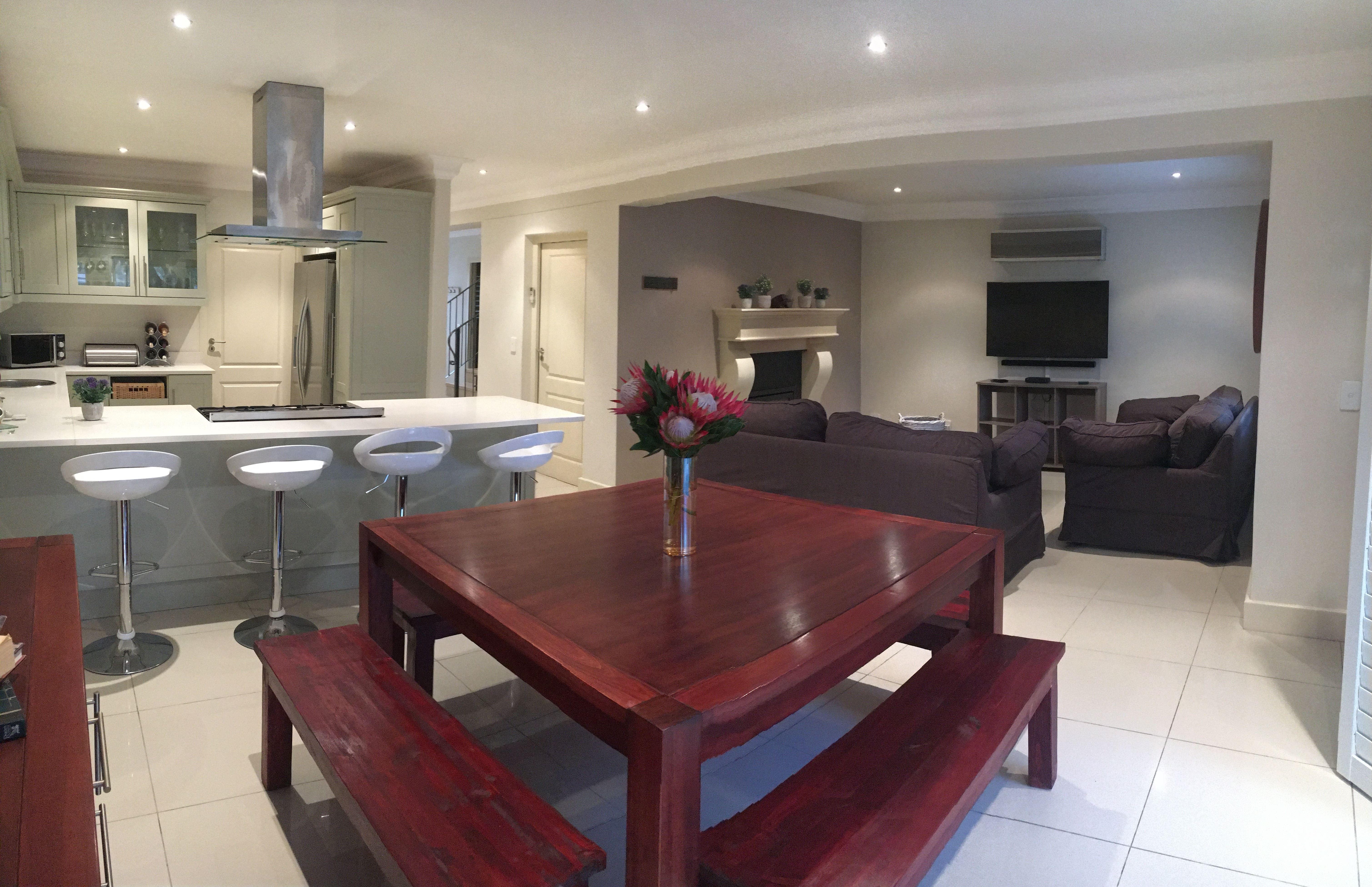 Leopard Tree Lodge | Franschhoek Accommodation