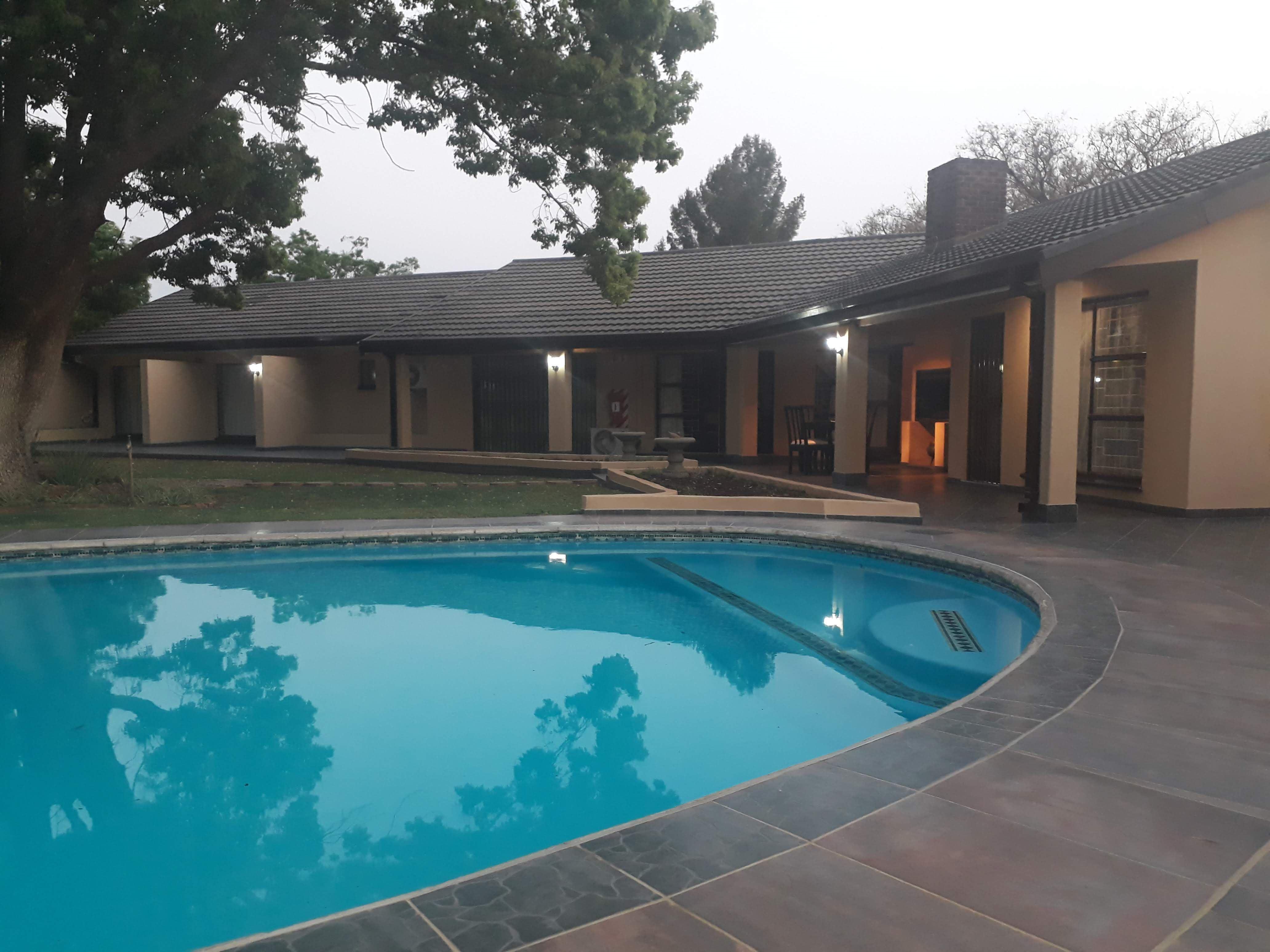 Sedikwa Guest House | Accommodation Riviera Park