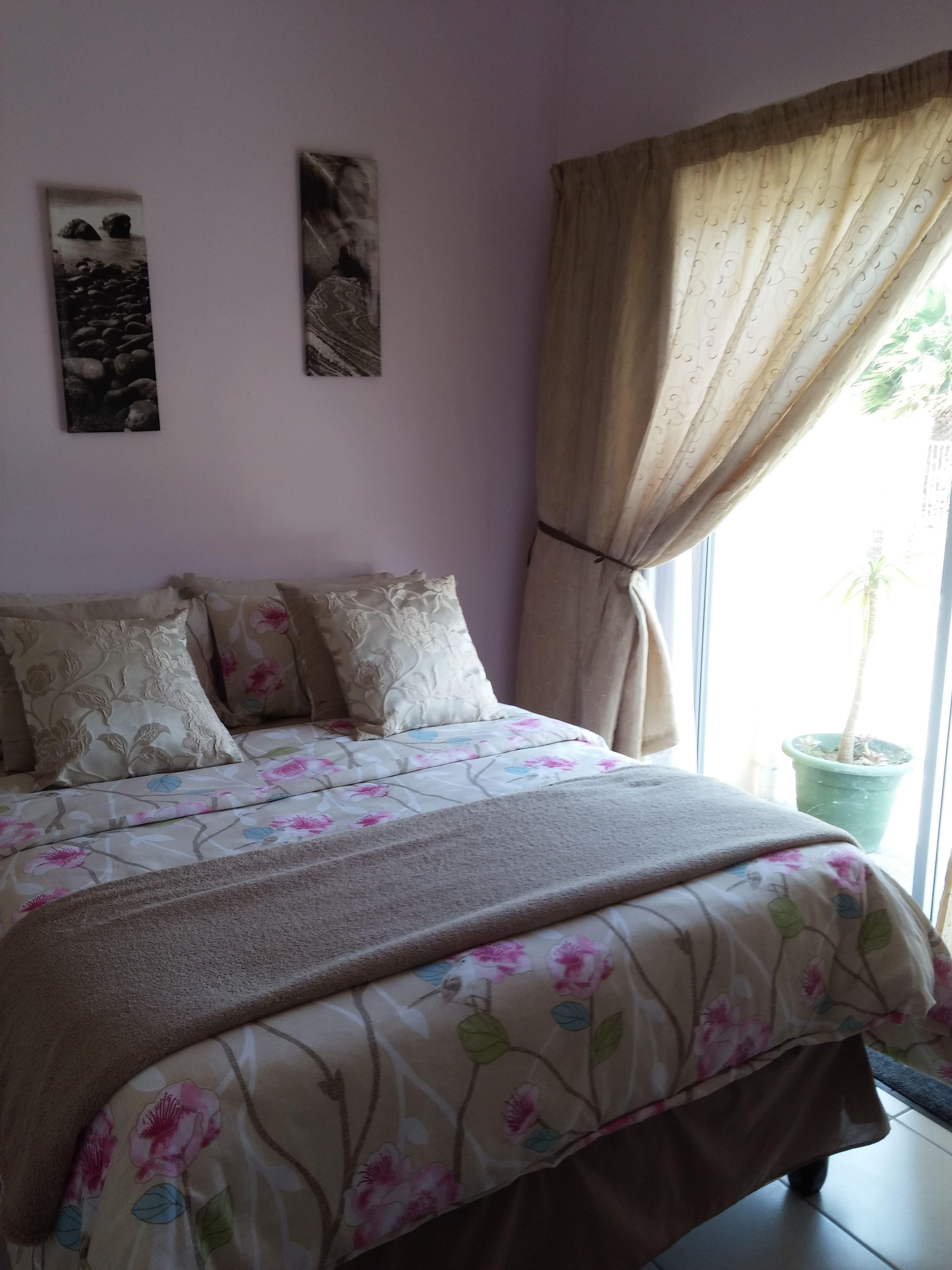 Port Elizabeth Self-catering Apartments