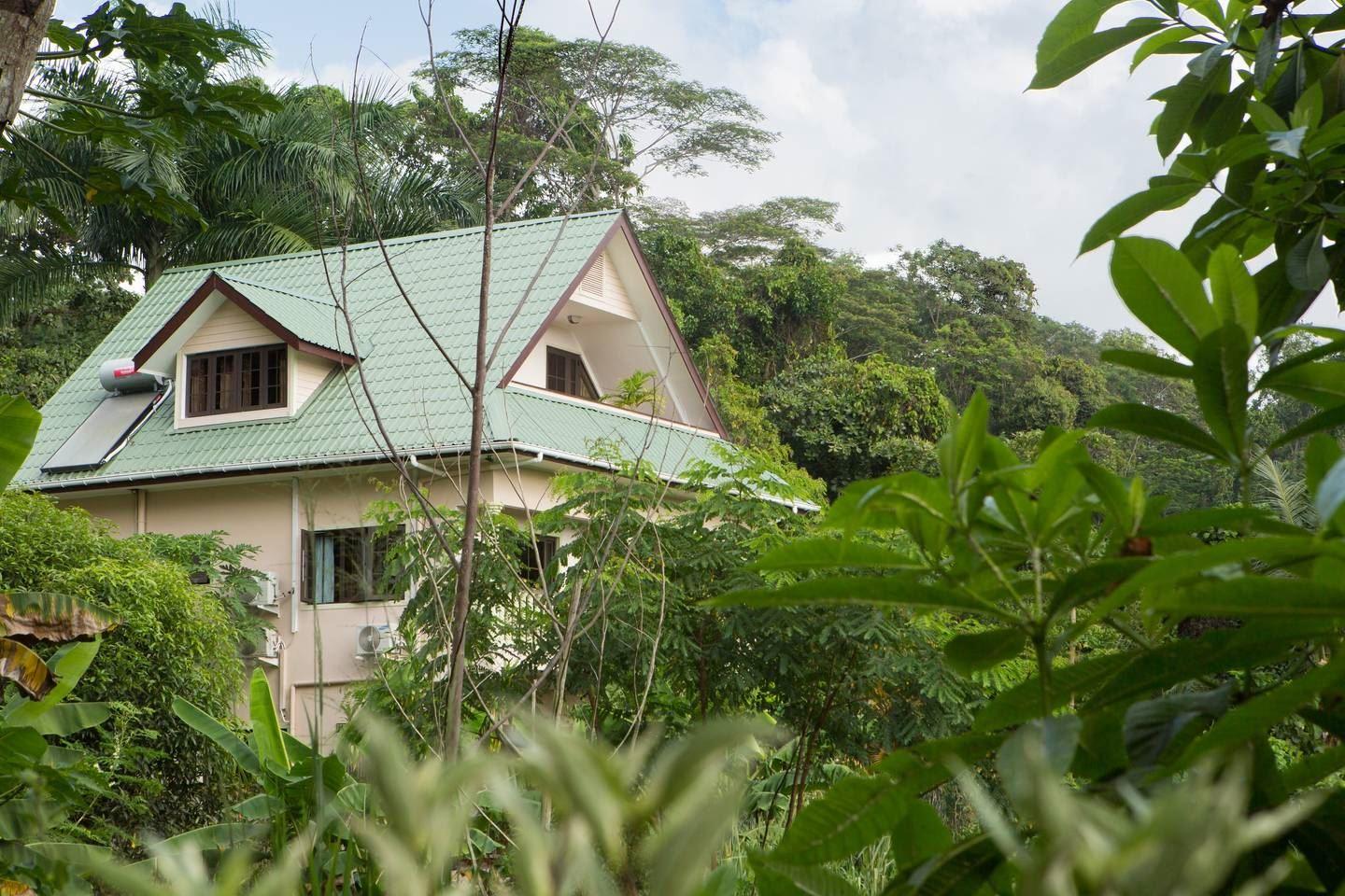 Belle Montagne Holiday | Seychelles Specials