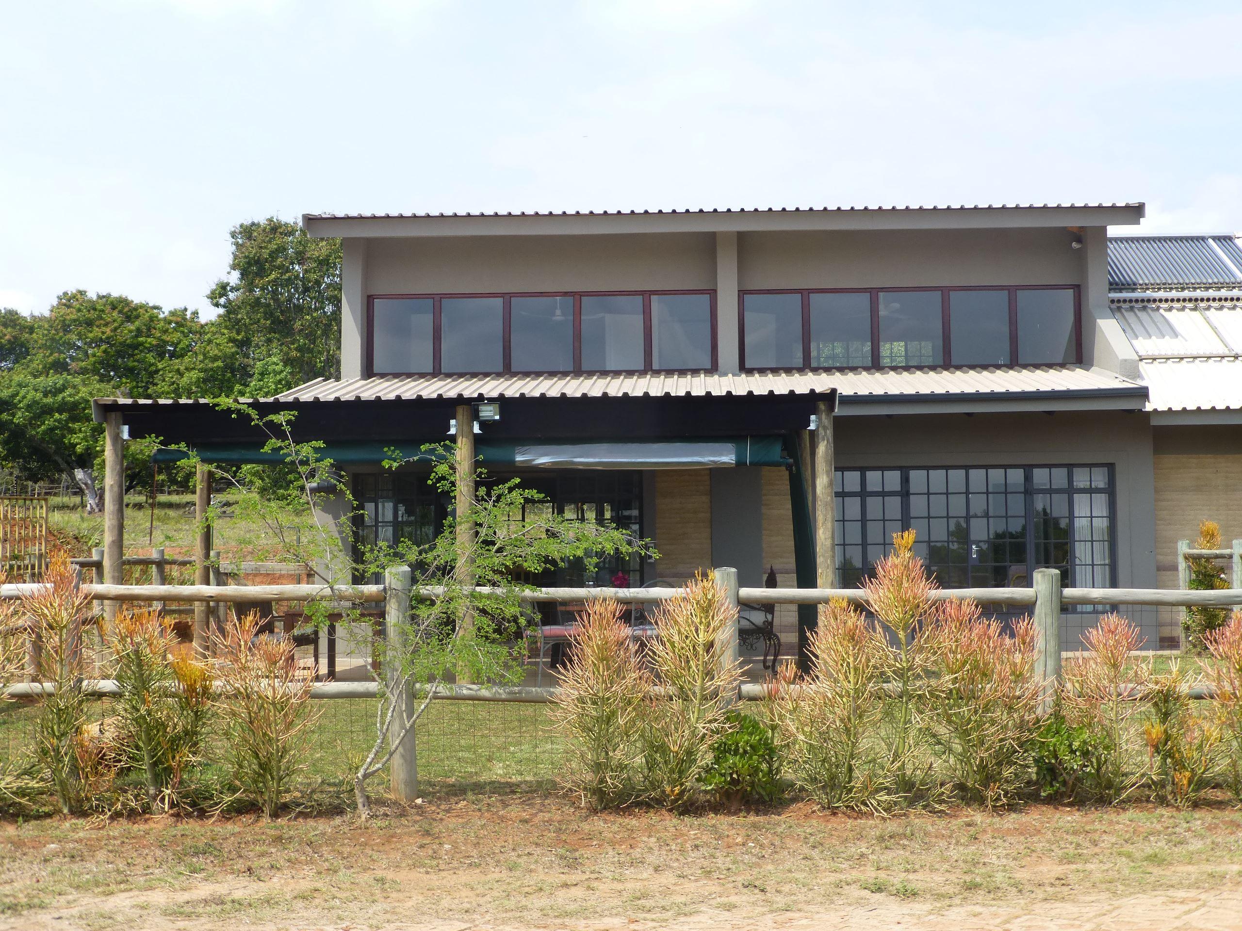 Hobbit's Cottage | White River Accommodation