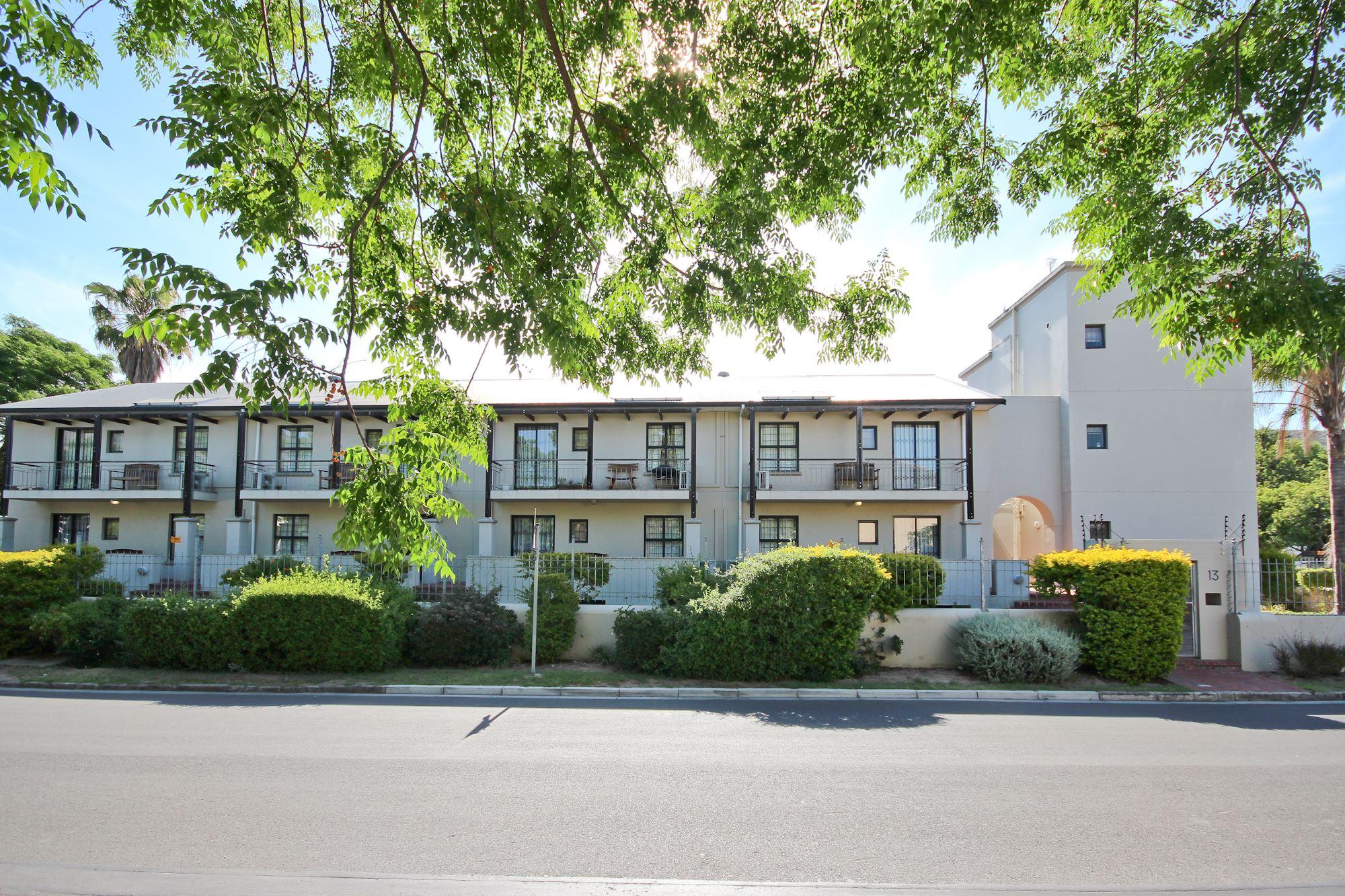 Vilaroux | Stellenbosch Central Accommodation