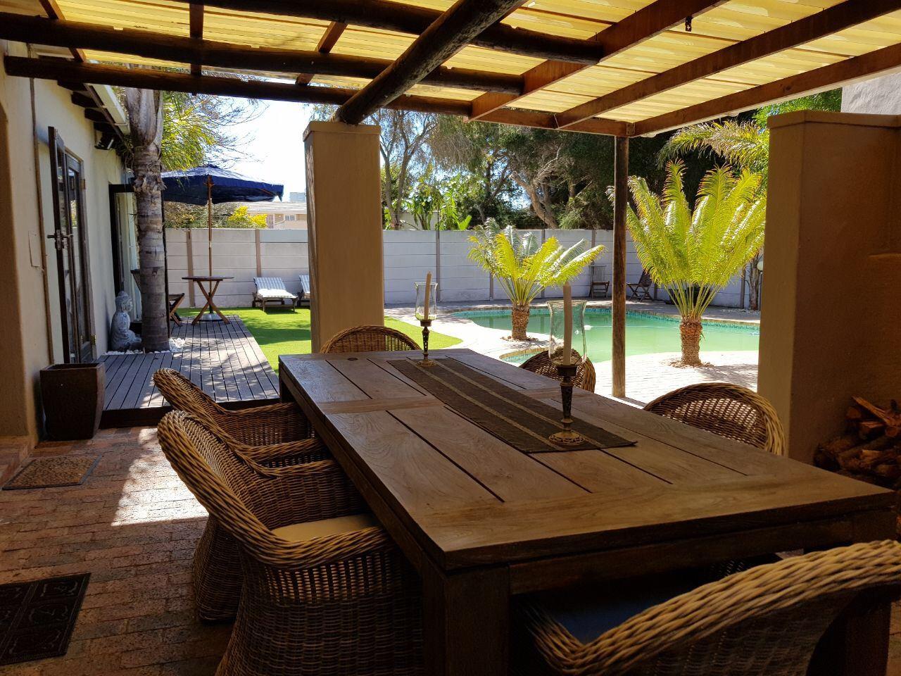 The HolidayPod | Accommodation Blouberg