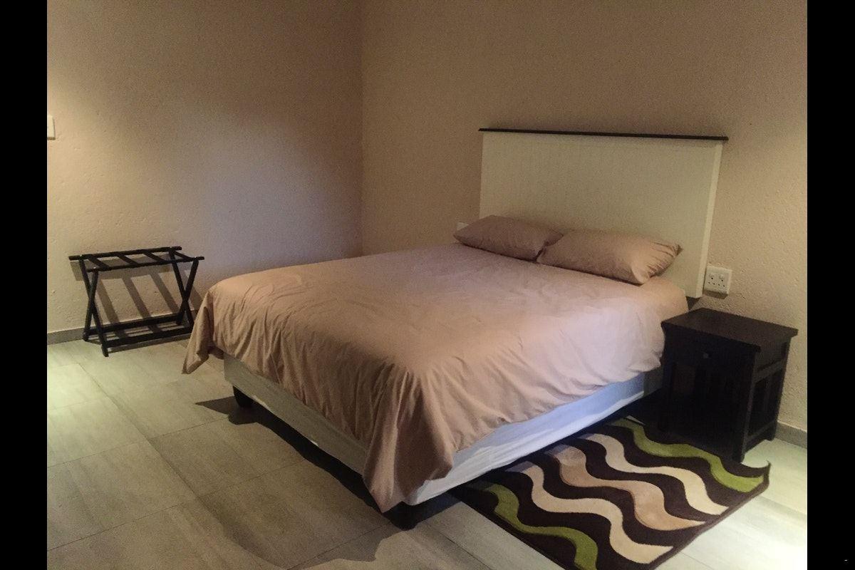 Kanyane Lodge | Jane Furse Accommodation