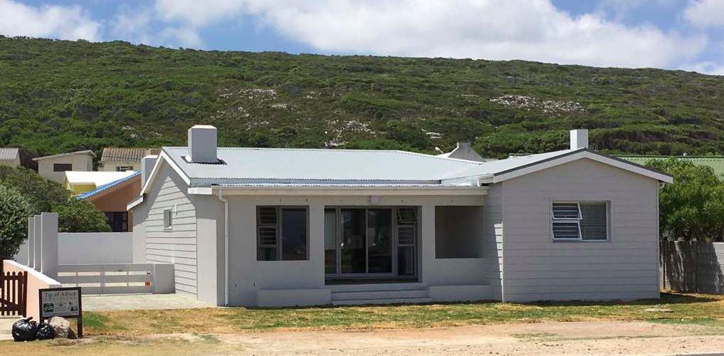 82 On Main | Agulhas Accommodation