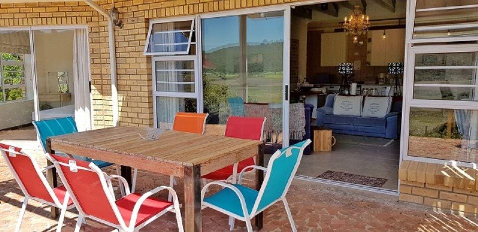 First Avenue Holiday House | Self-catering Wilderness