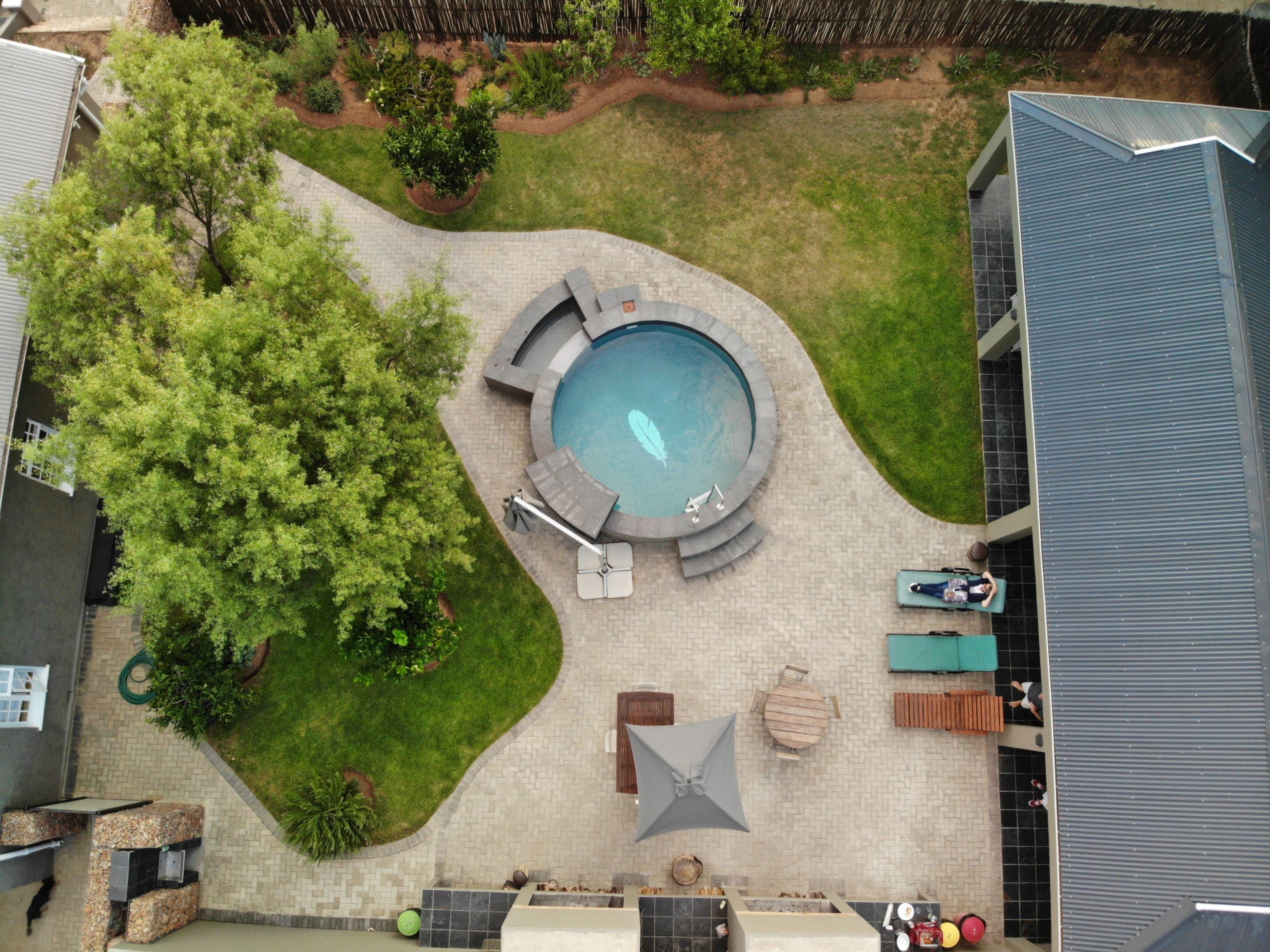 The Featherbed - Oudtshoorn | Oudtshoorn Specials