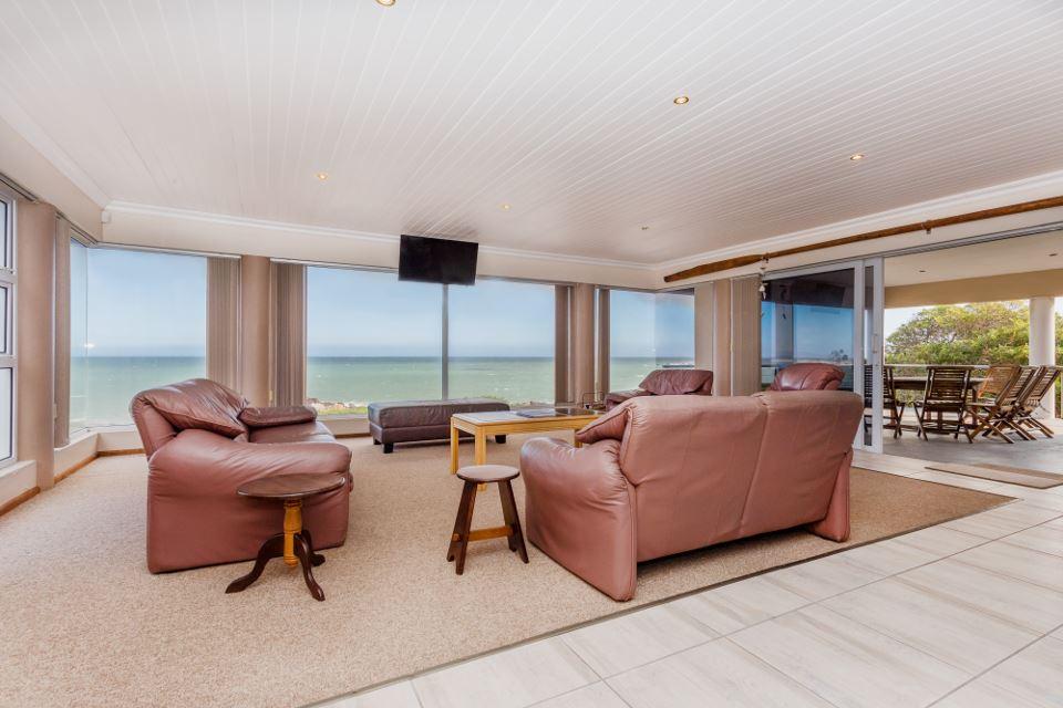 Waves & Whales | Accommodation Franskraal