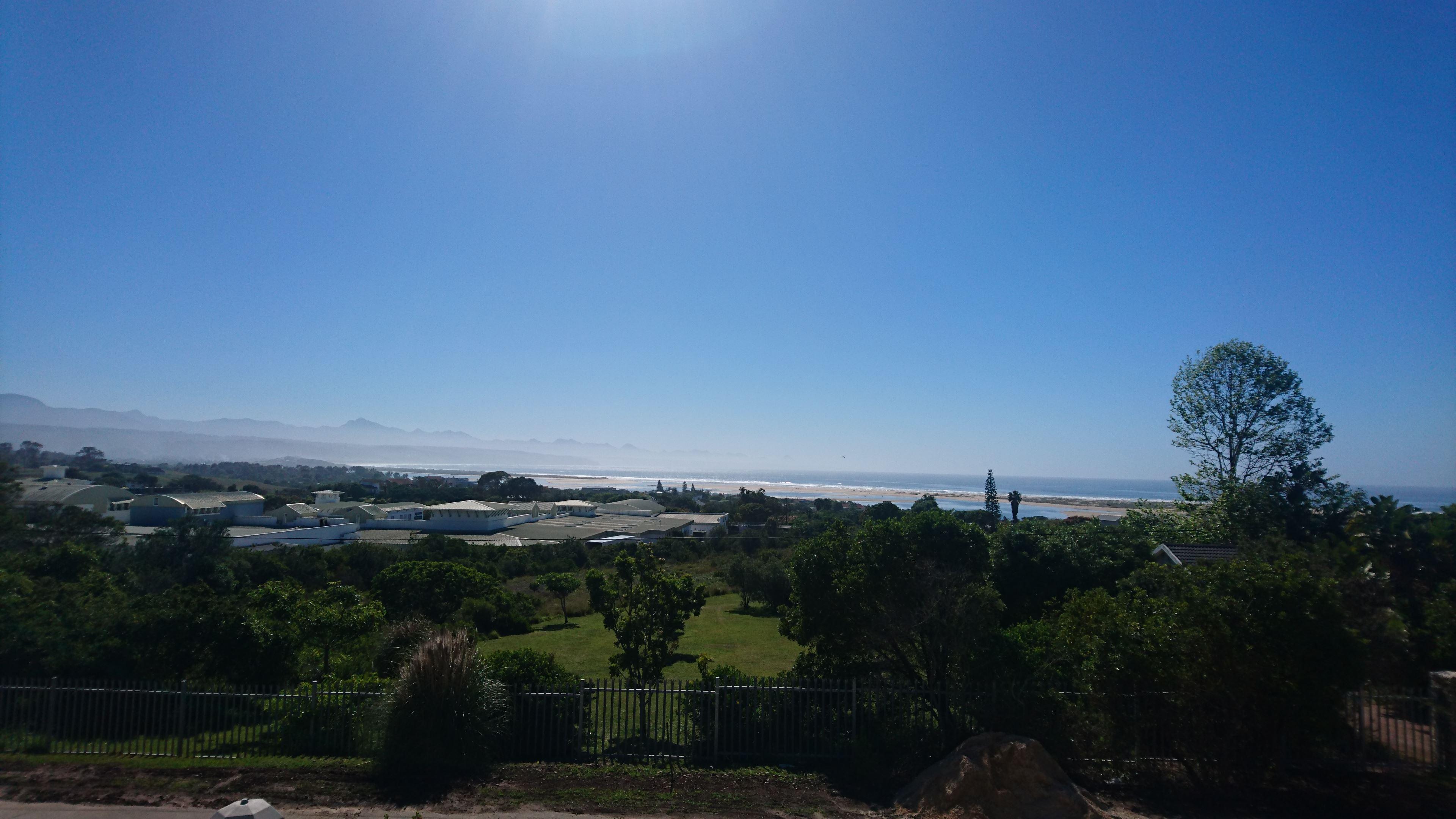 Riversea Guesthouse | Self-catering Plett Central