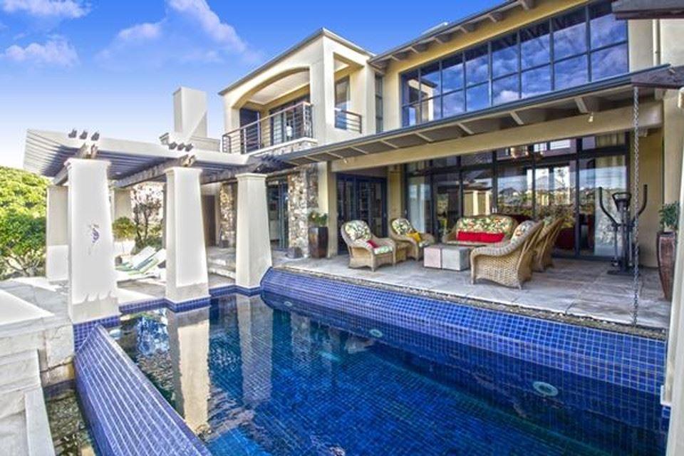 Cape Town Living | Accommodation Knysna