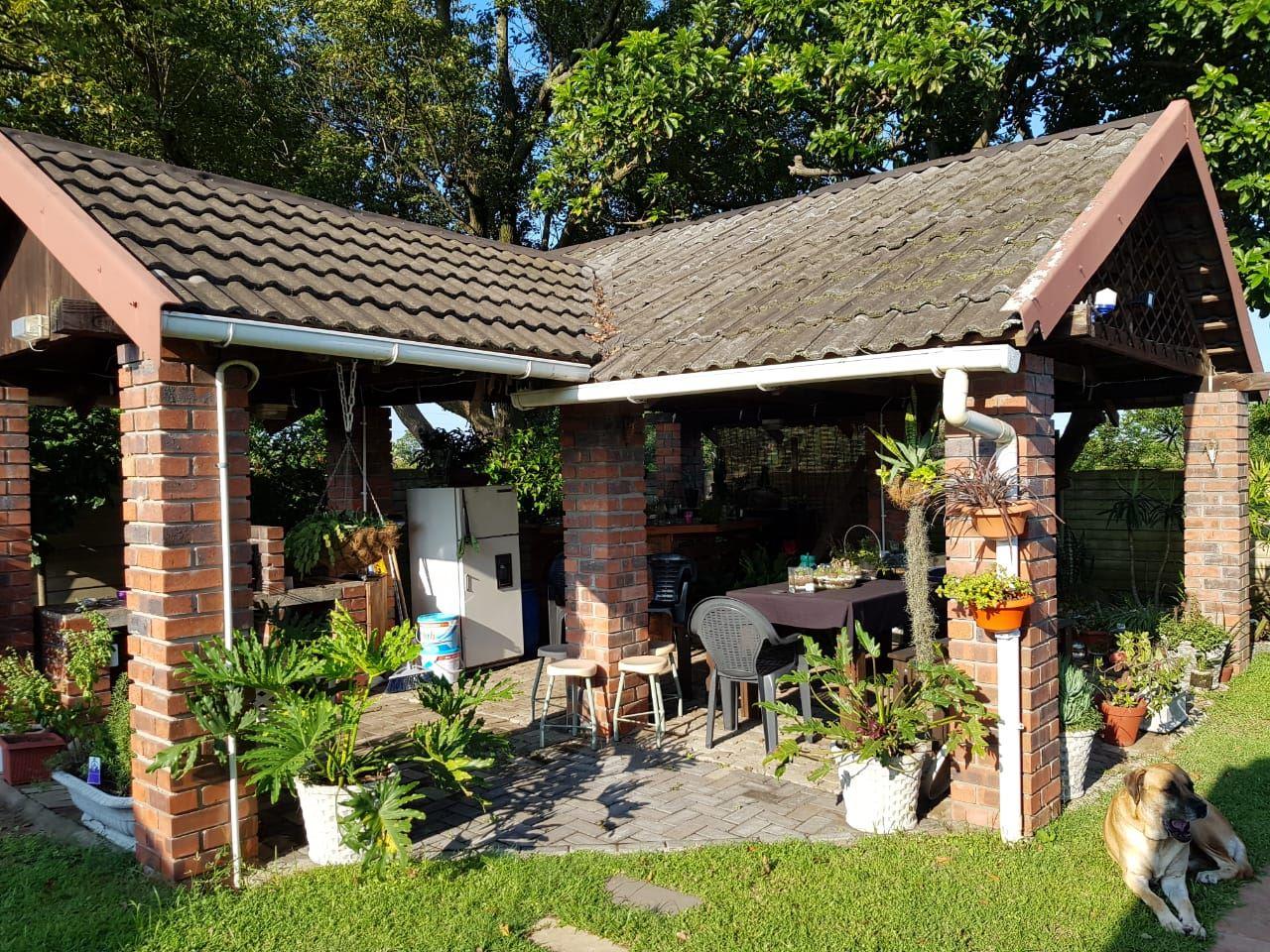 Cassiandra Place Unit One | Hotels Arboretum (Richards Bay)