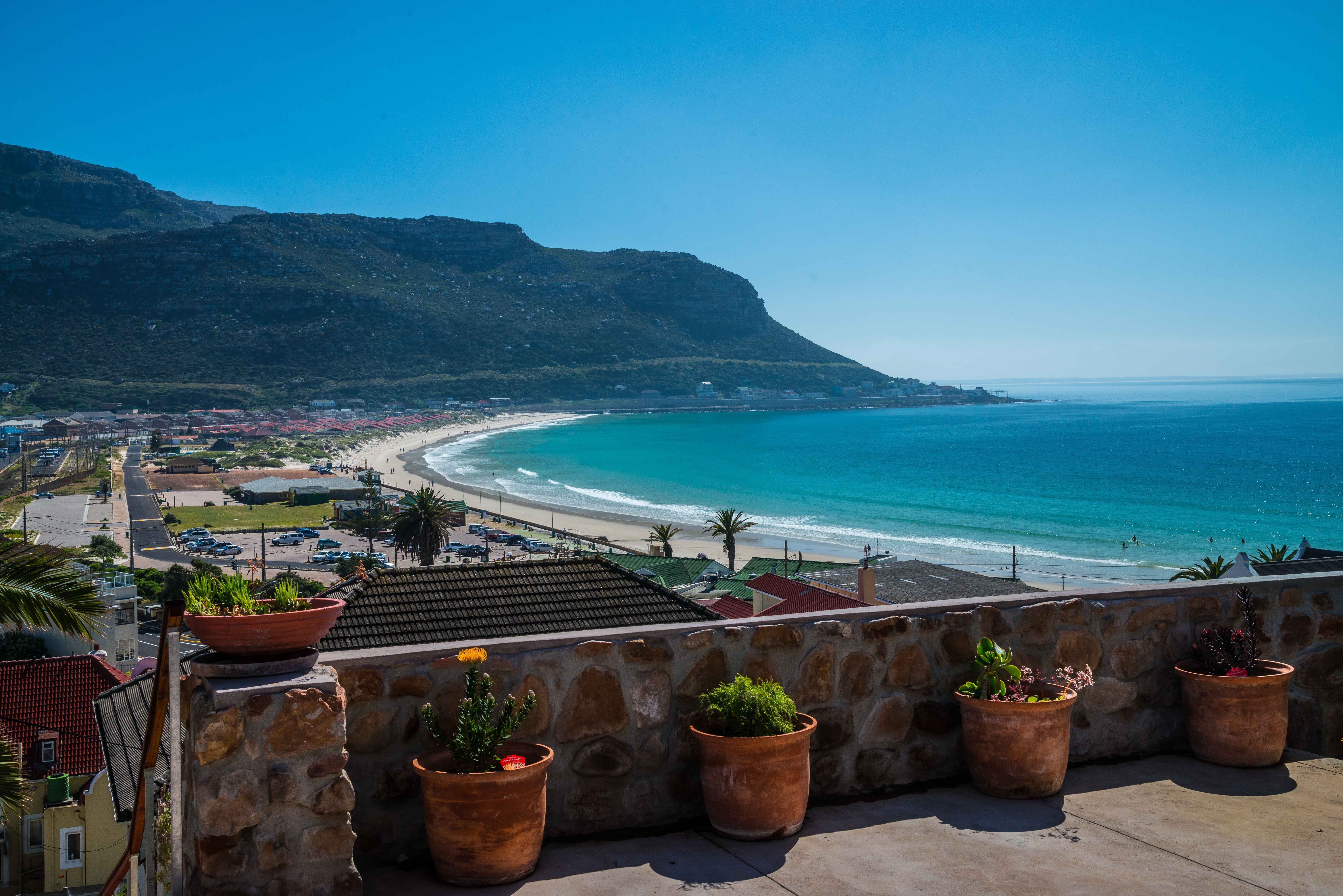 Sea Cottage: House | Fish Hoek Accommodation