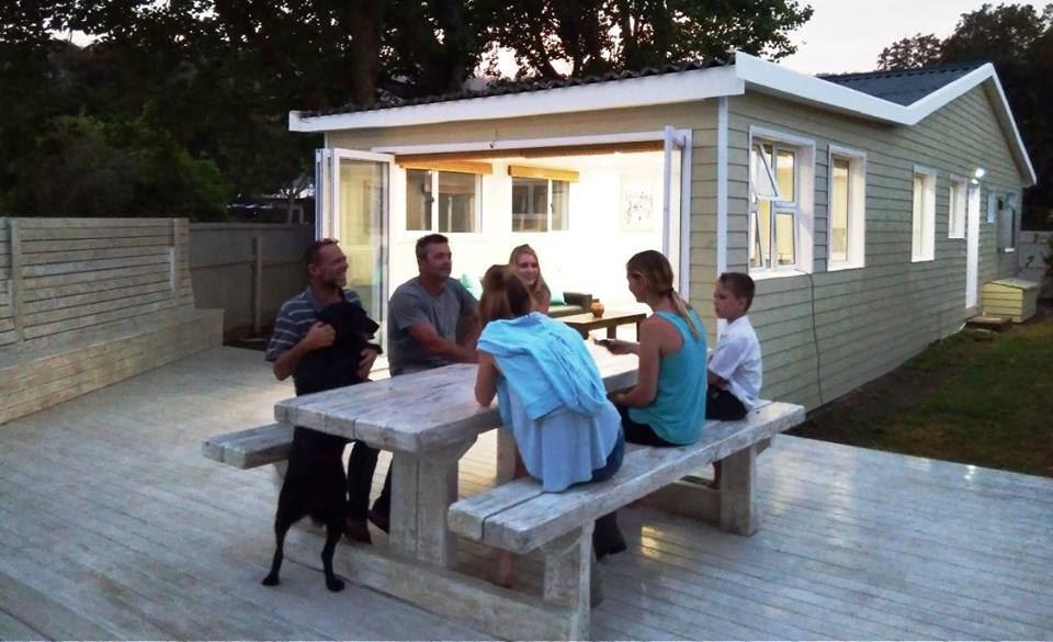 Blue Bottle House | Accommodation Sedgefield