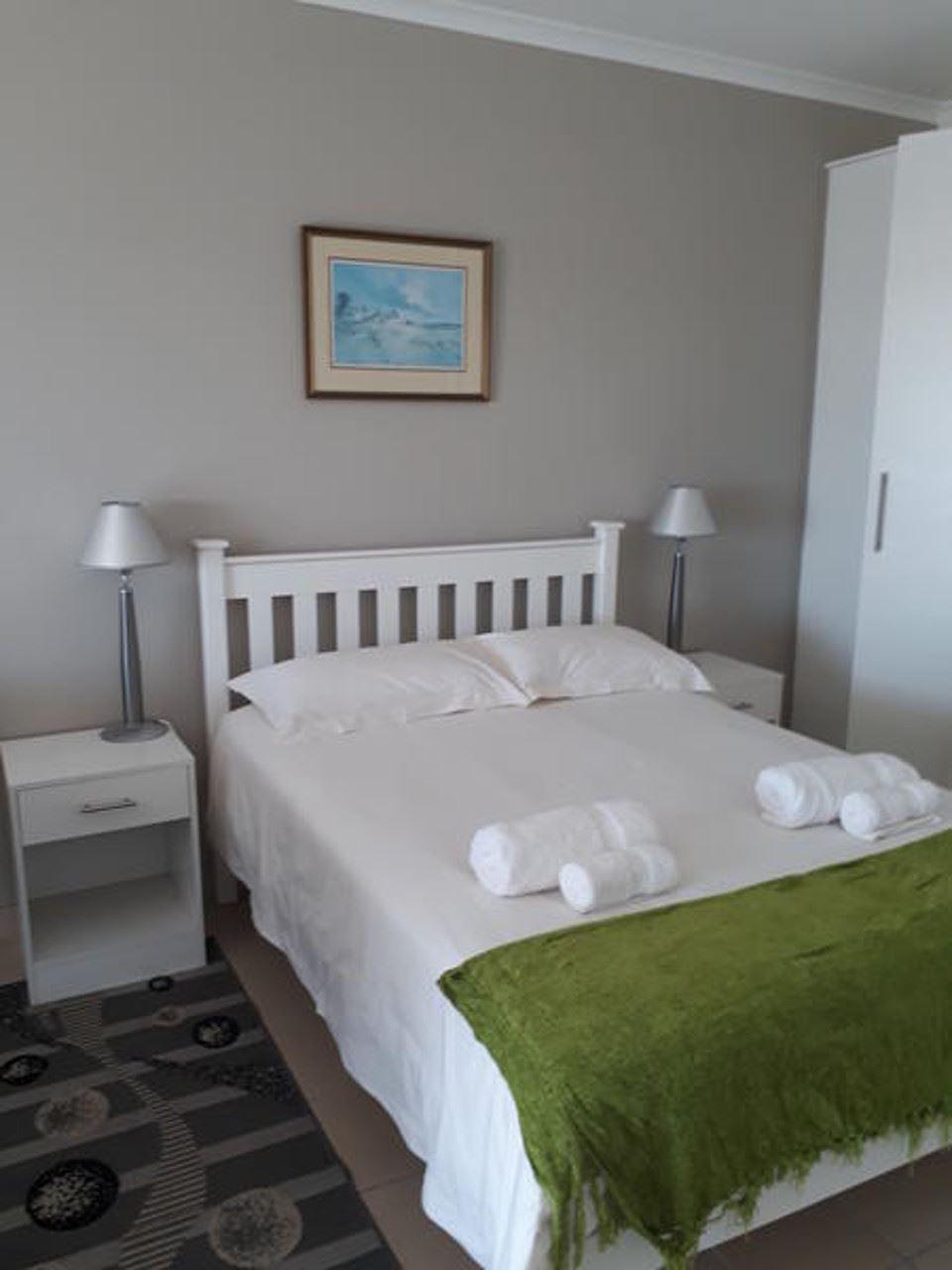 Tokai Self-Catering Apartments | Diep River Self-catering