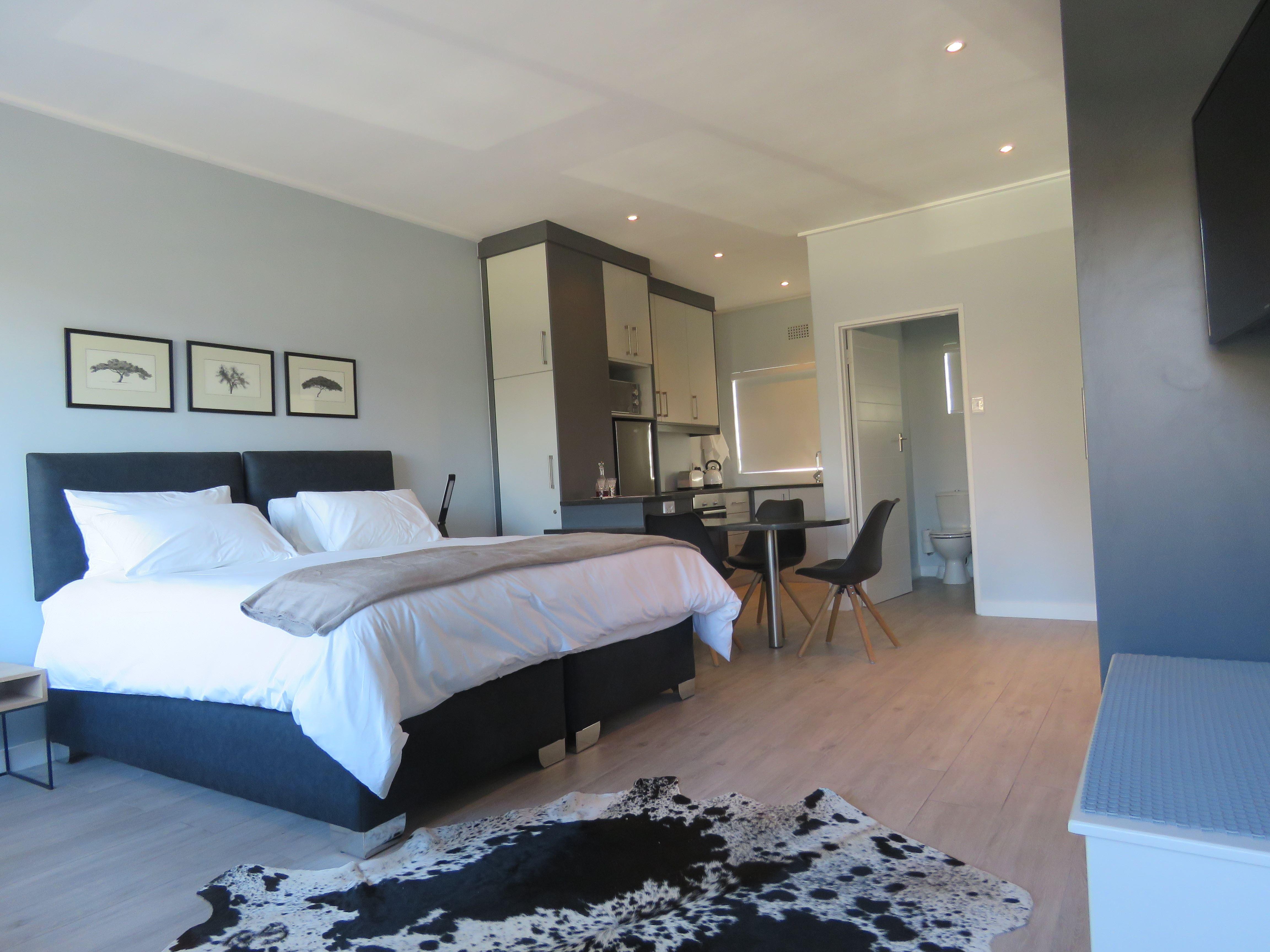 Oranjehof Studios | Accommodation Gardens