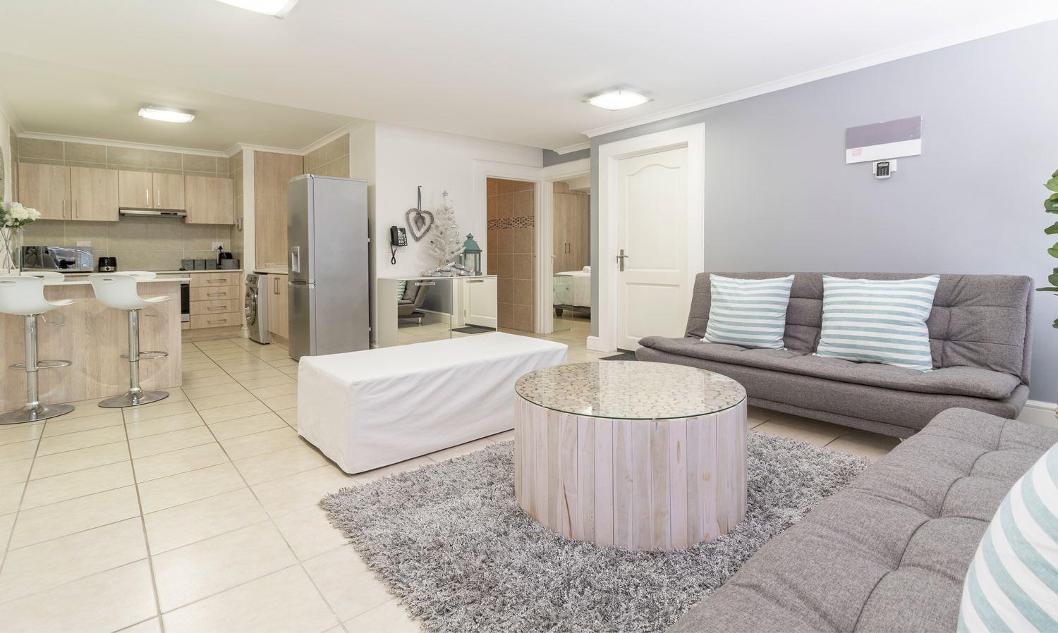 Beacho'holic | Big Bay Accommodation